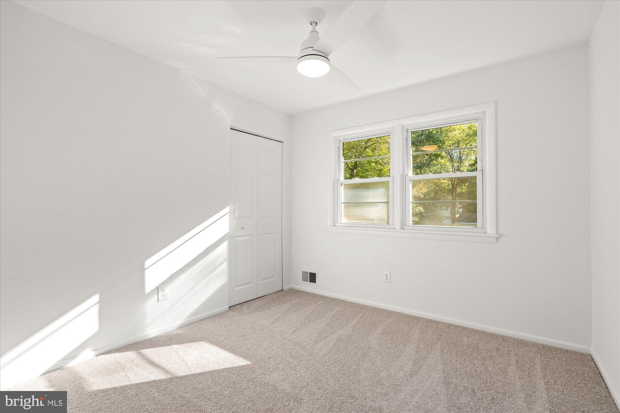 RIVERSIDE ESTATES - Residential