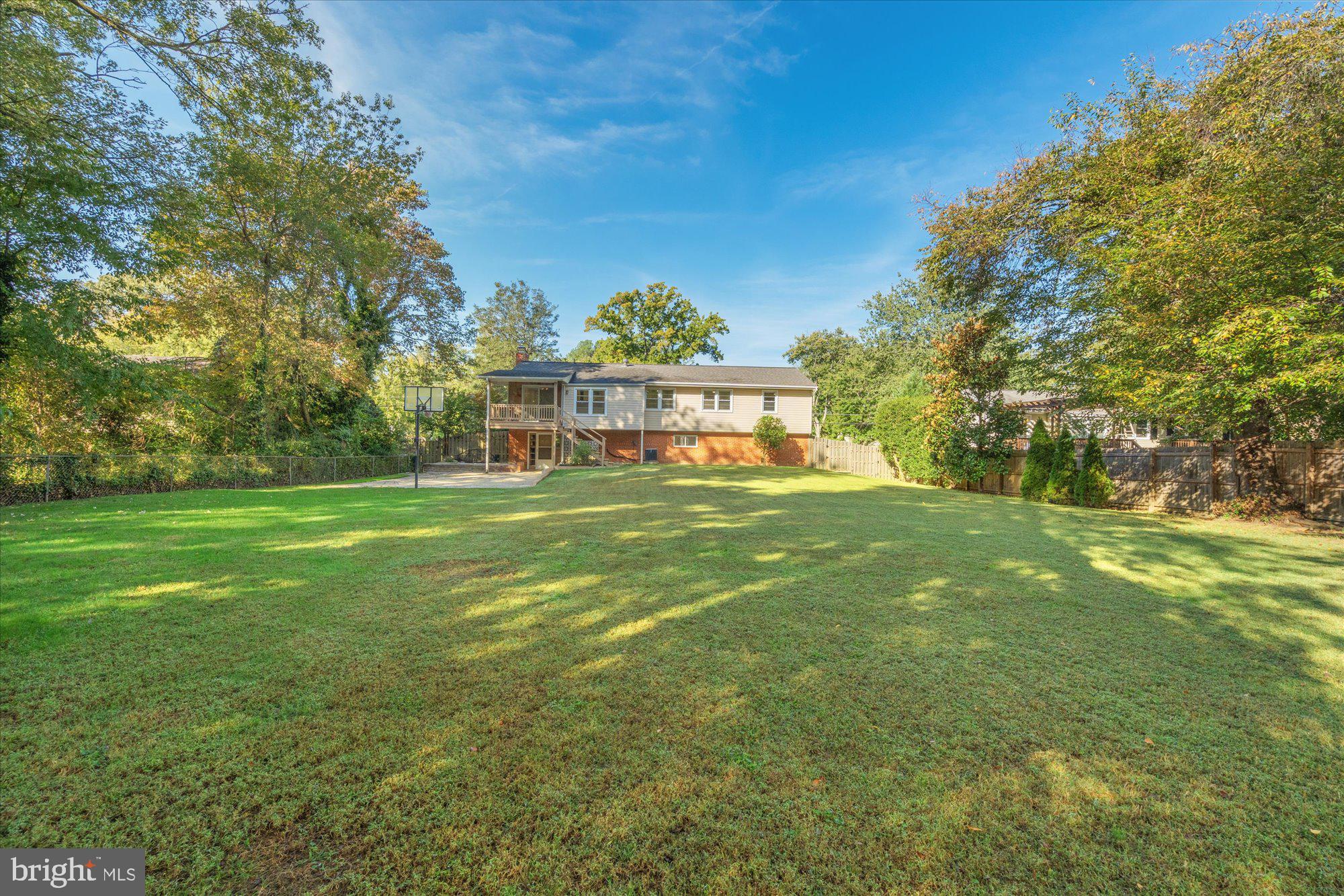 RIVERSIDE ESTATES - Residential