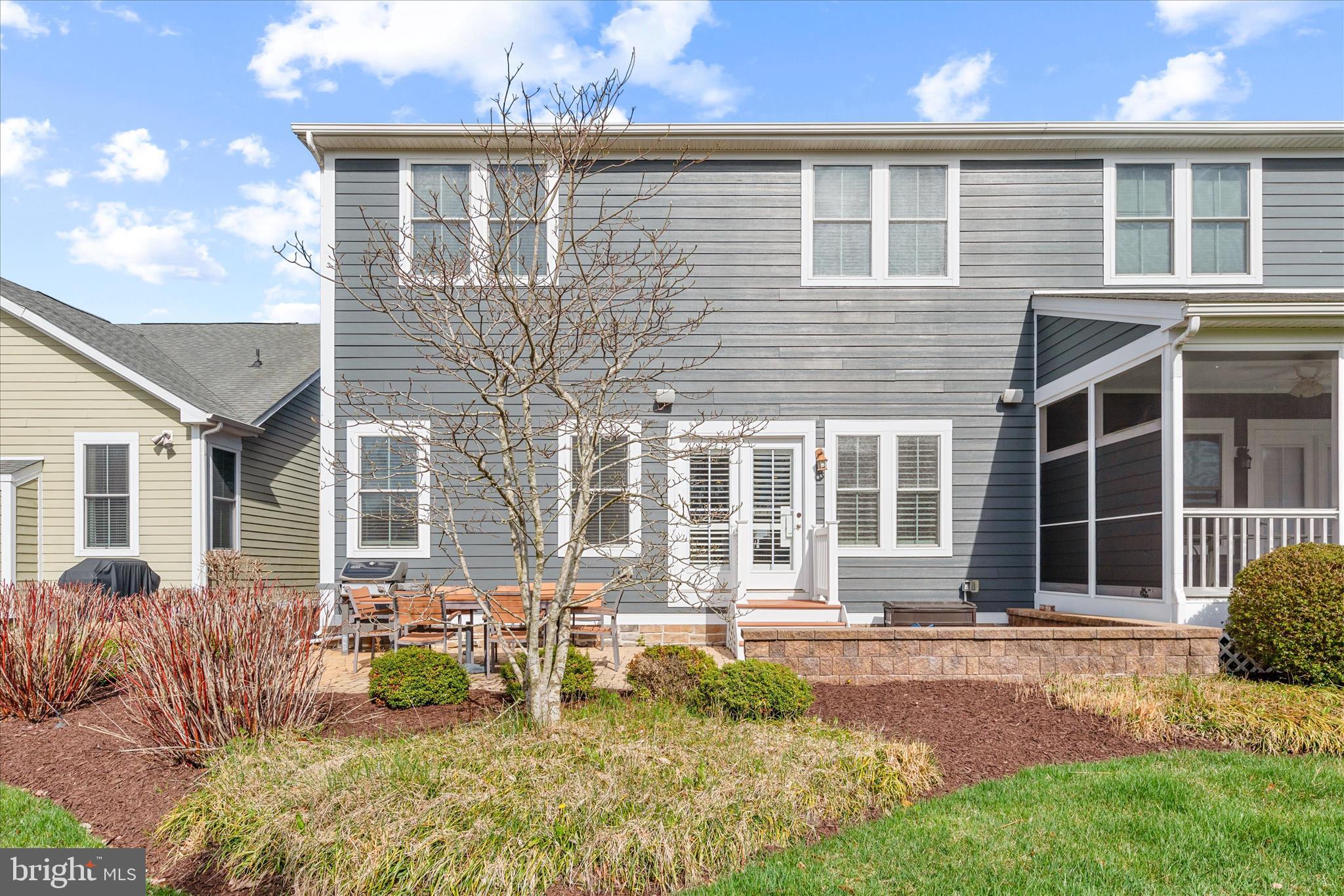 BAYSIDE - Residential