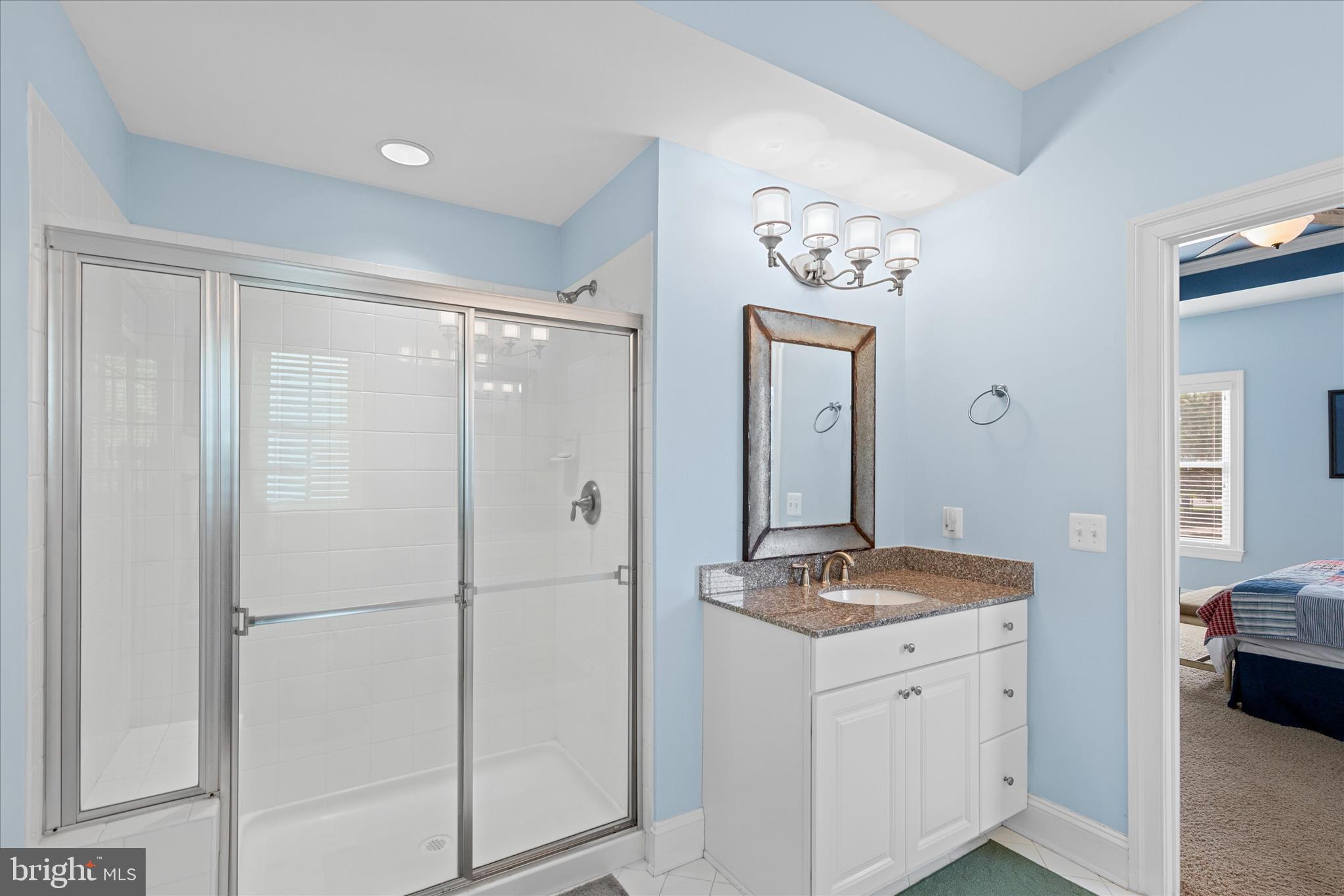 BAYSIDE - Residential