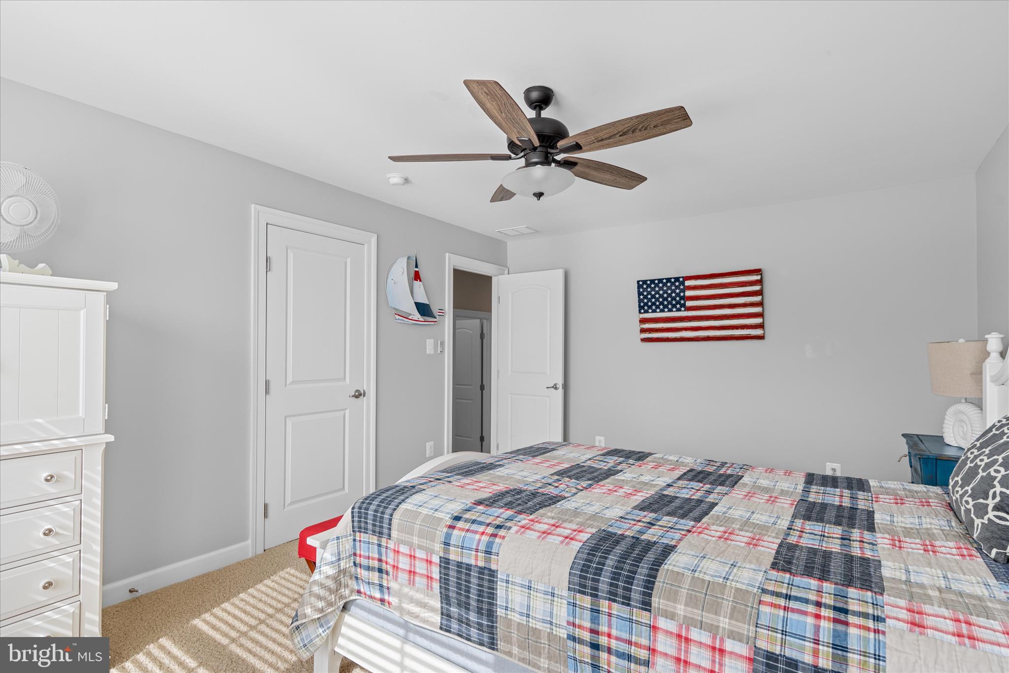 BAYSIDE - Residential