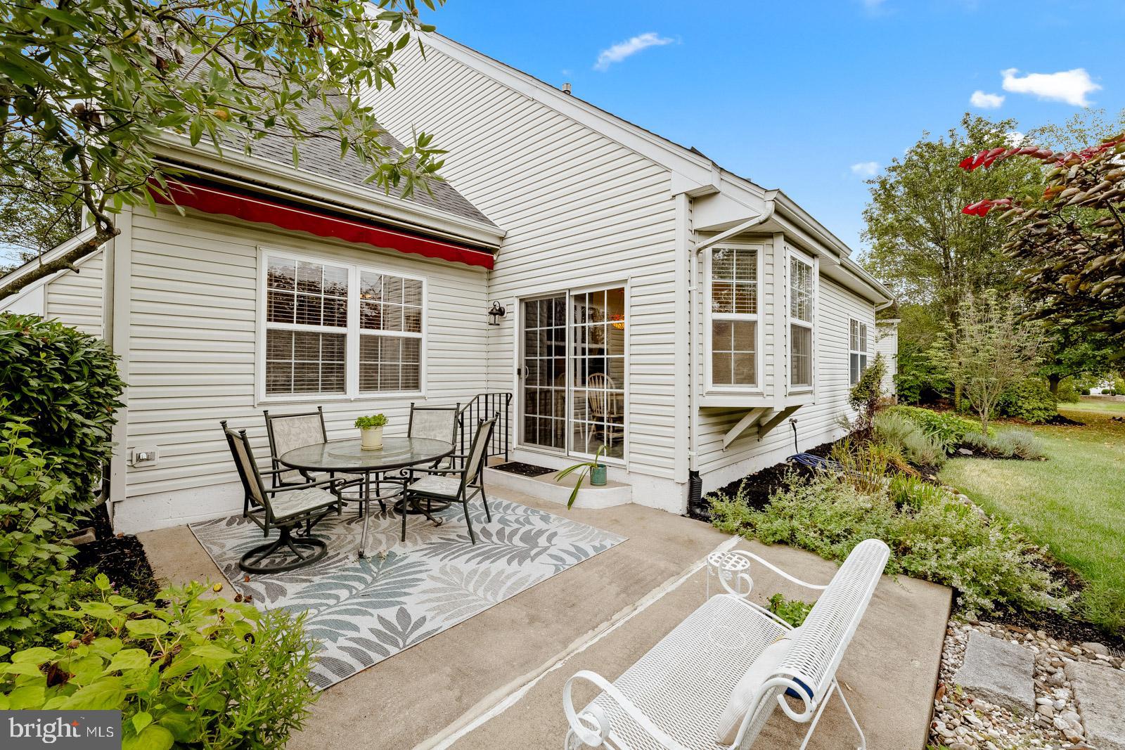 LEGACY OAKS - Residential