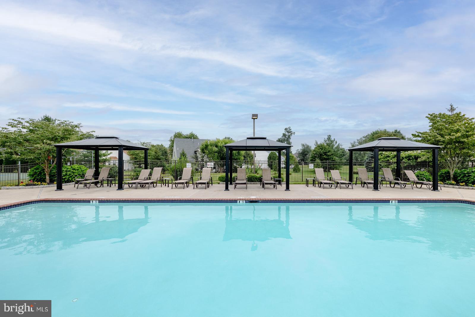 LEGACY OAKS - Residential