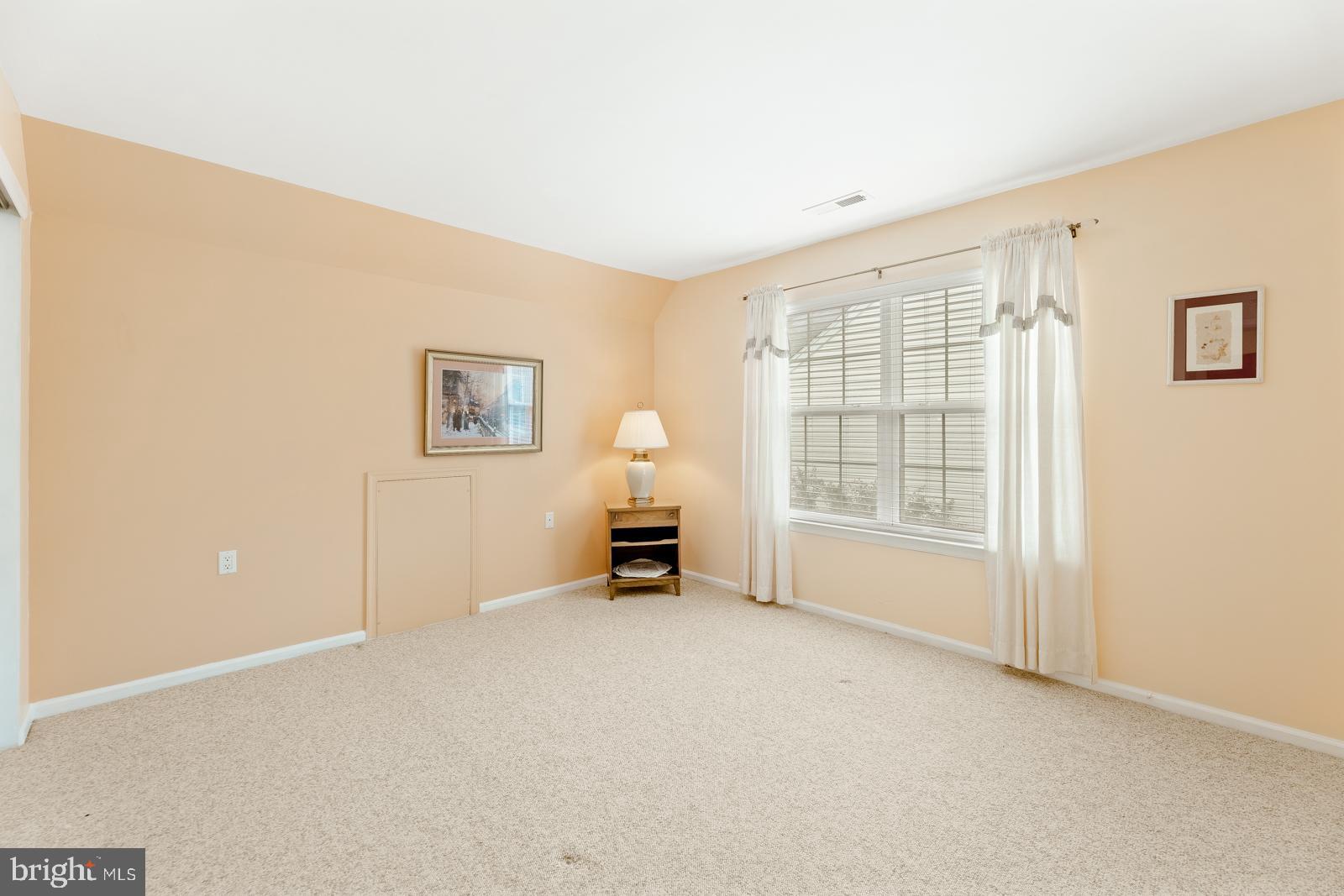 LEGACY OAKS - Residential