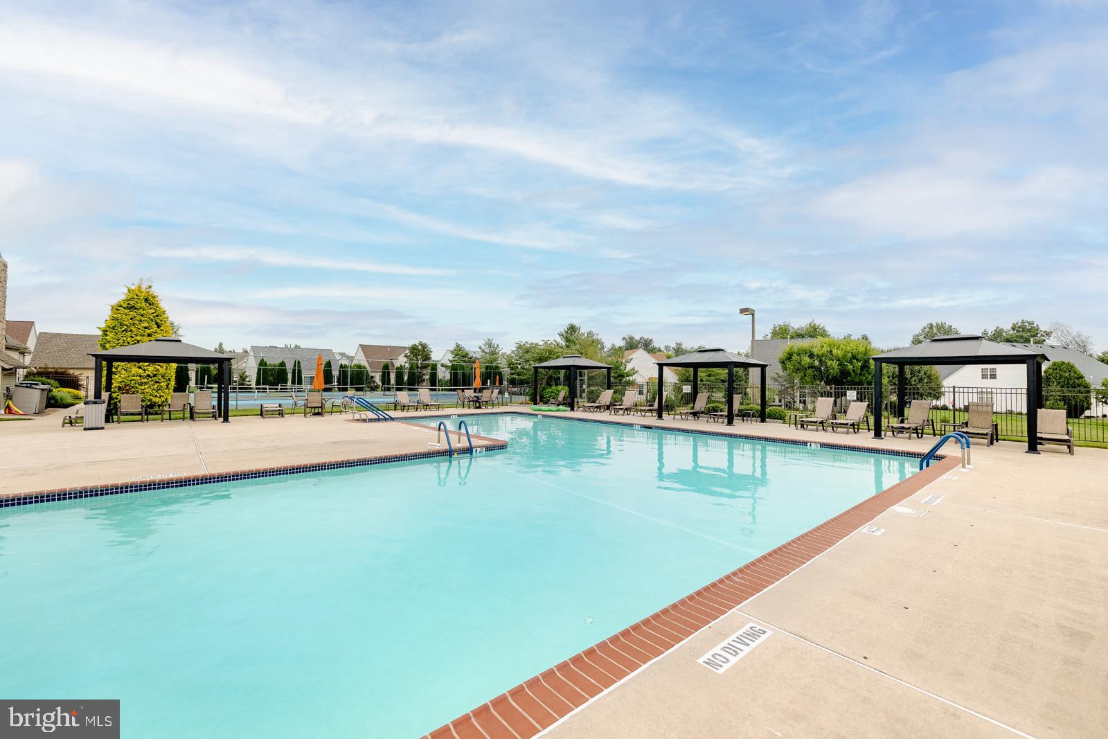 LEGACY OAKS - Residential