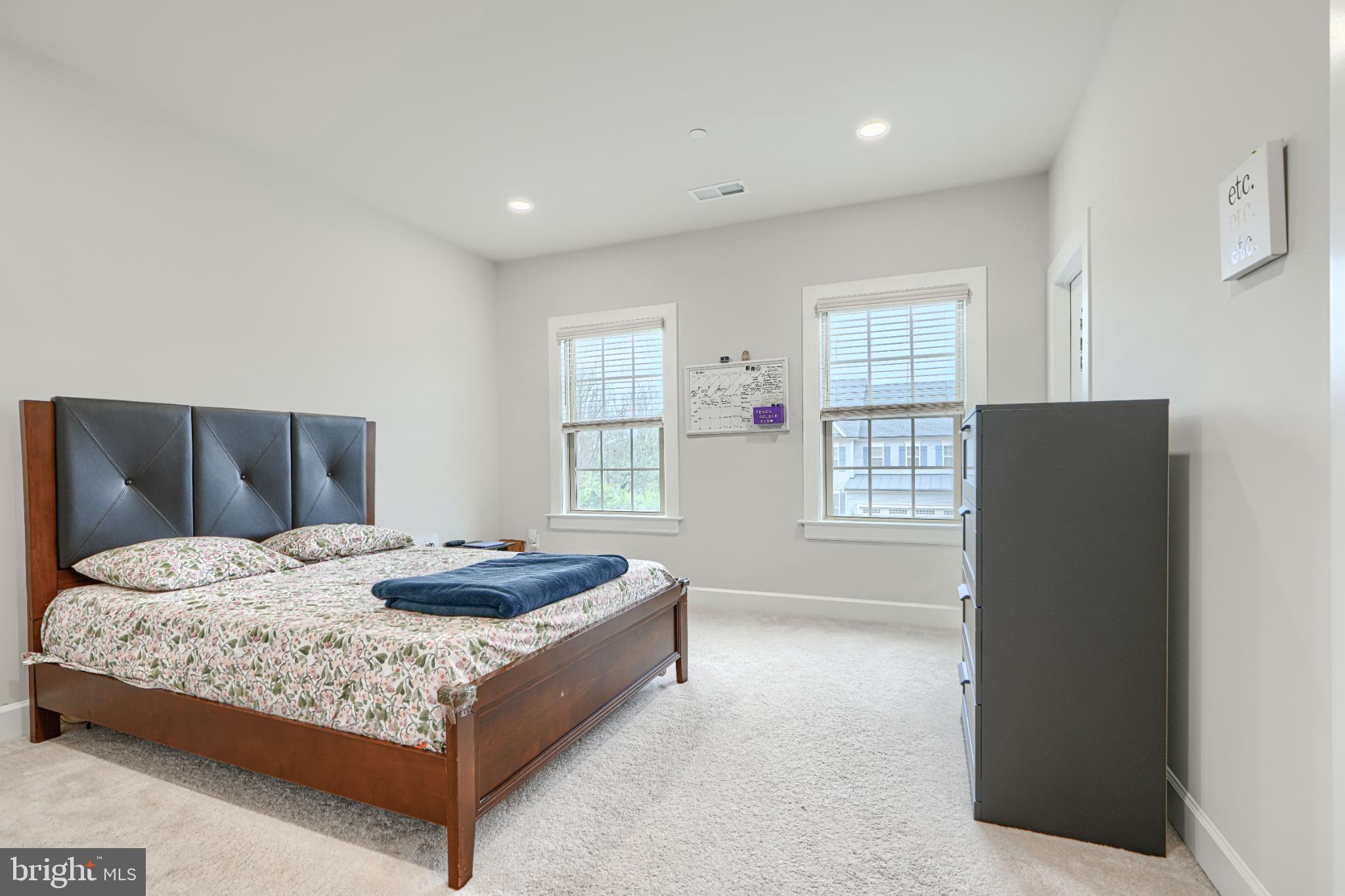 WOODRIDGE AT LAKE LINGANORE - Residential Lease