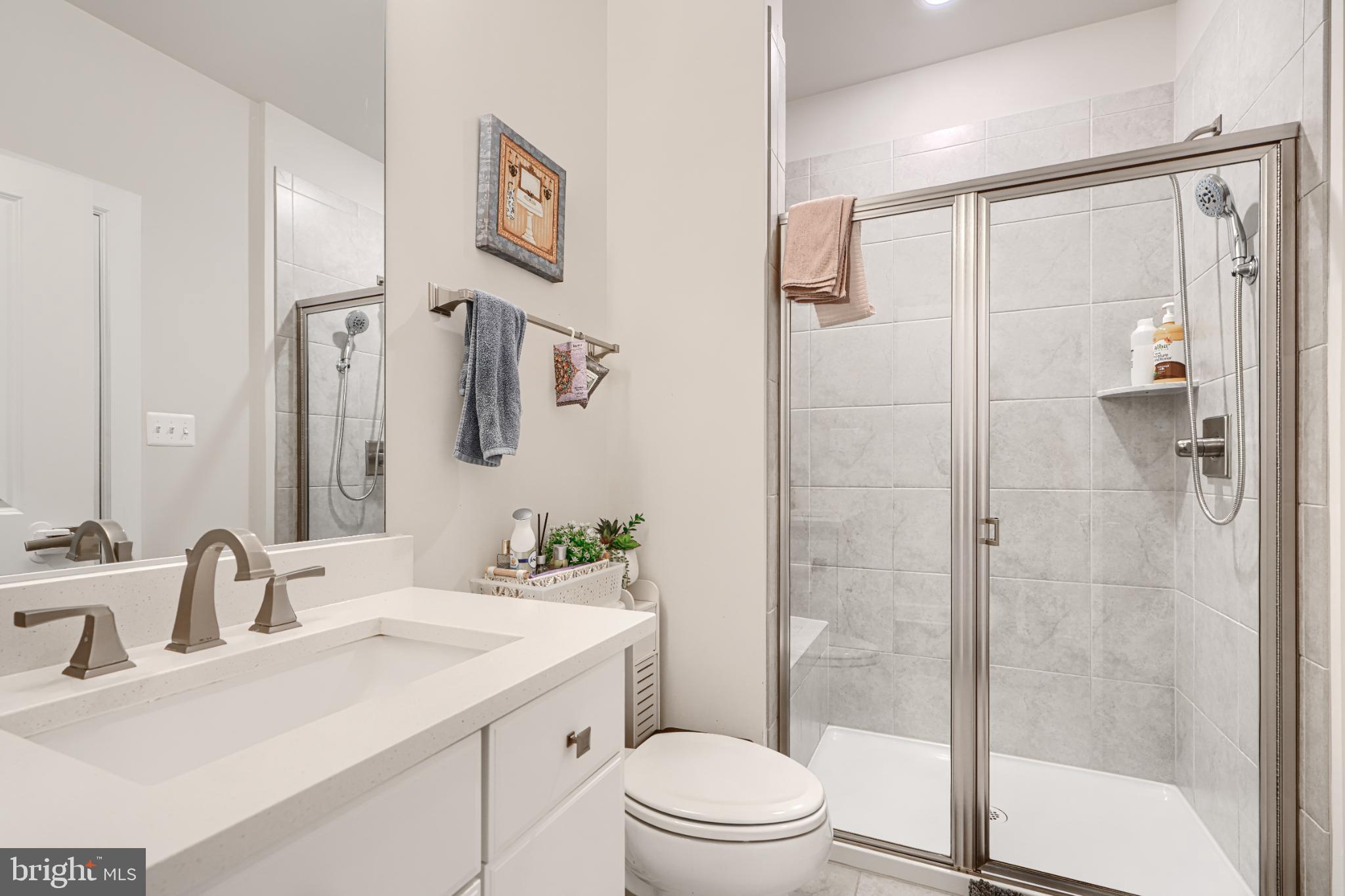 WOODRIDGE AT LAKE LINGANORE - Residential Lease