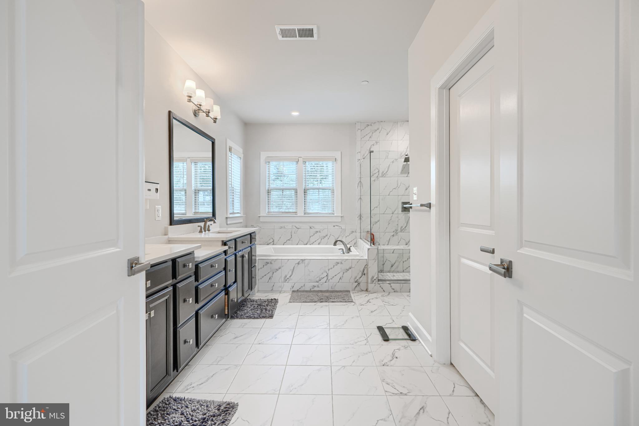 WOODRIDGE AT LAKE LINGANORE - Residential Lease