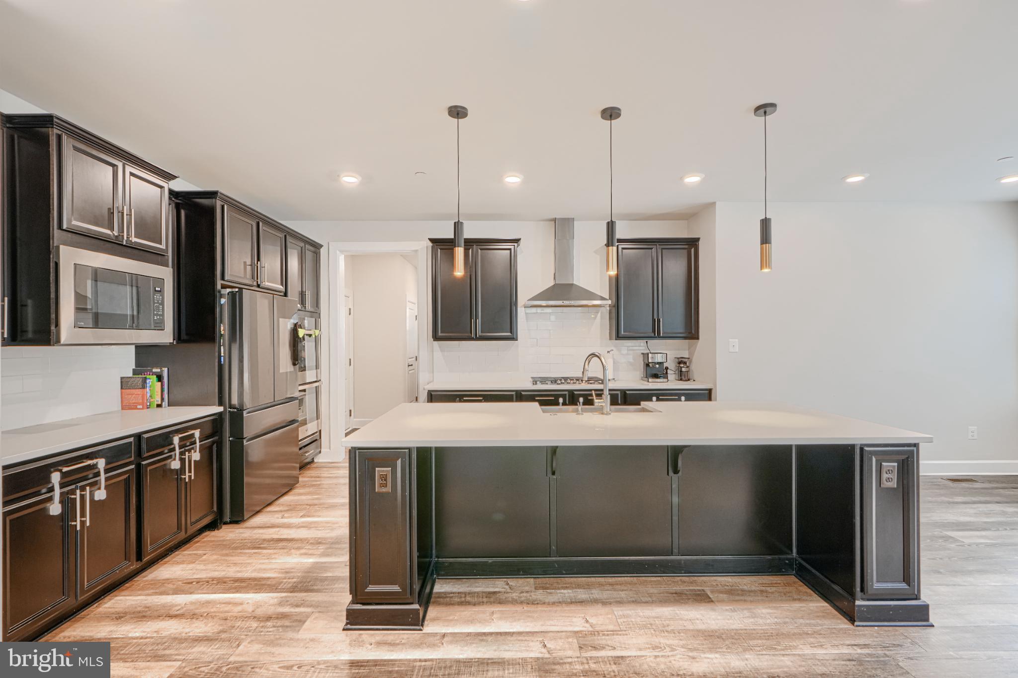 WOODRIDGE AT LAKE LINGANORE - Residential Lease