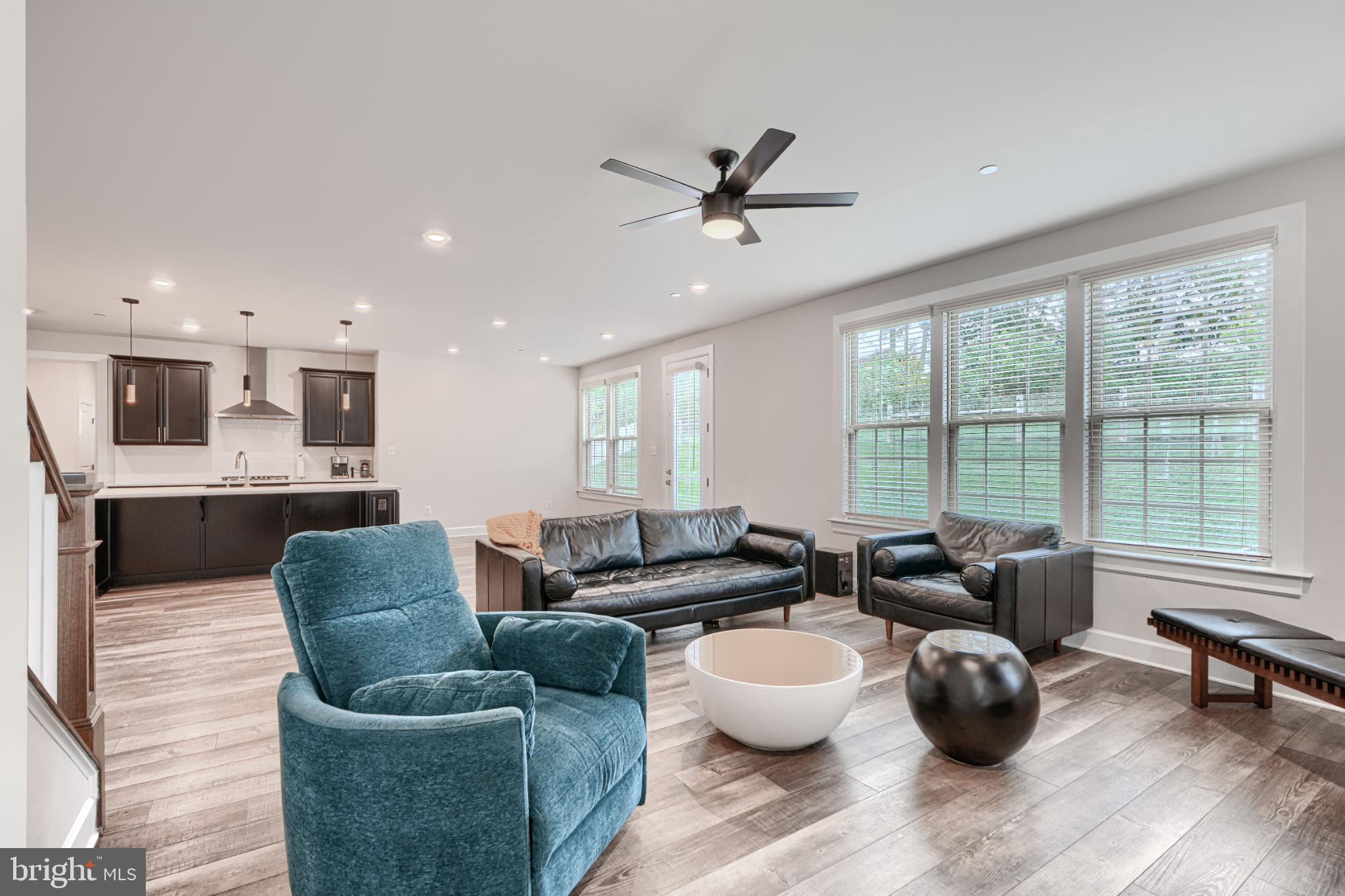 WOODRIDGE AT LAKE LINGANORE - Residential Lease