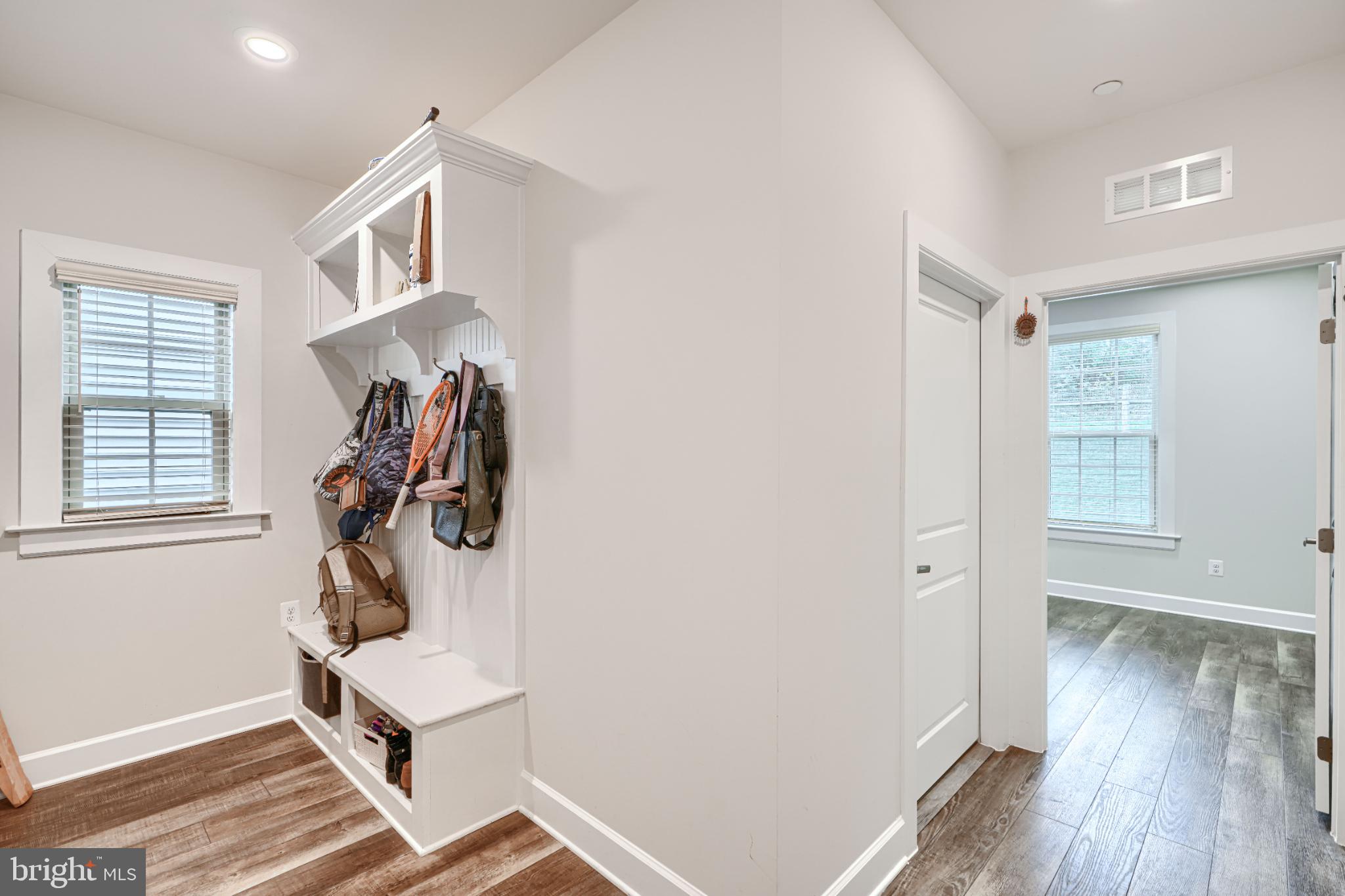 WOODRIDGE AT LAKE LINGANORE - Residential Lease