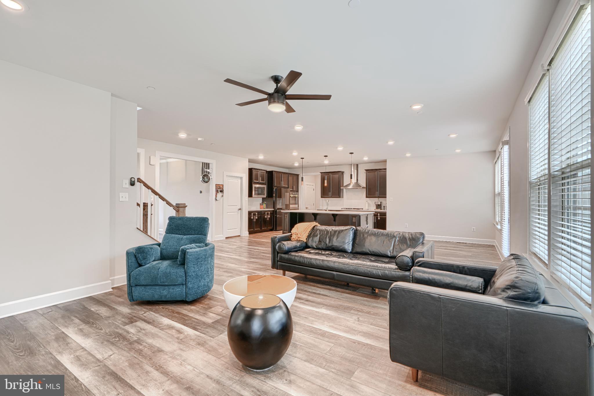 WOODRIDGE AT LAKE LINGANORE - Residential Lease