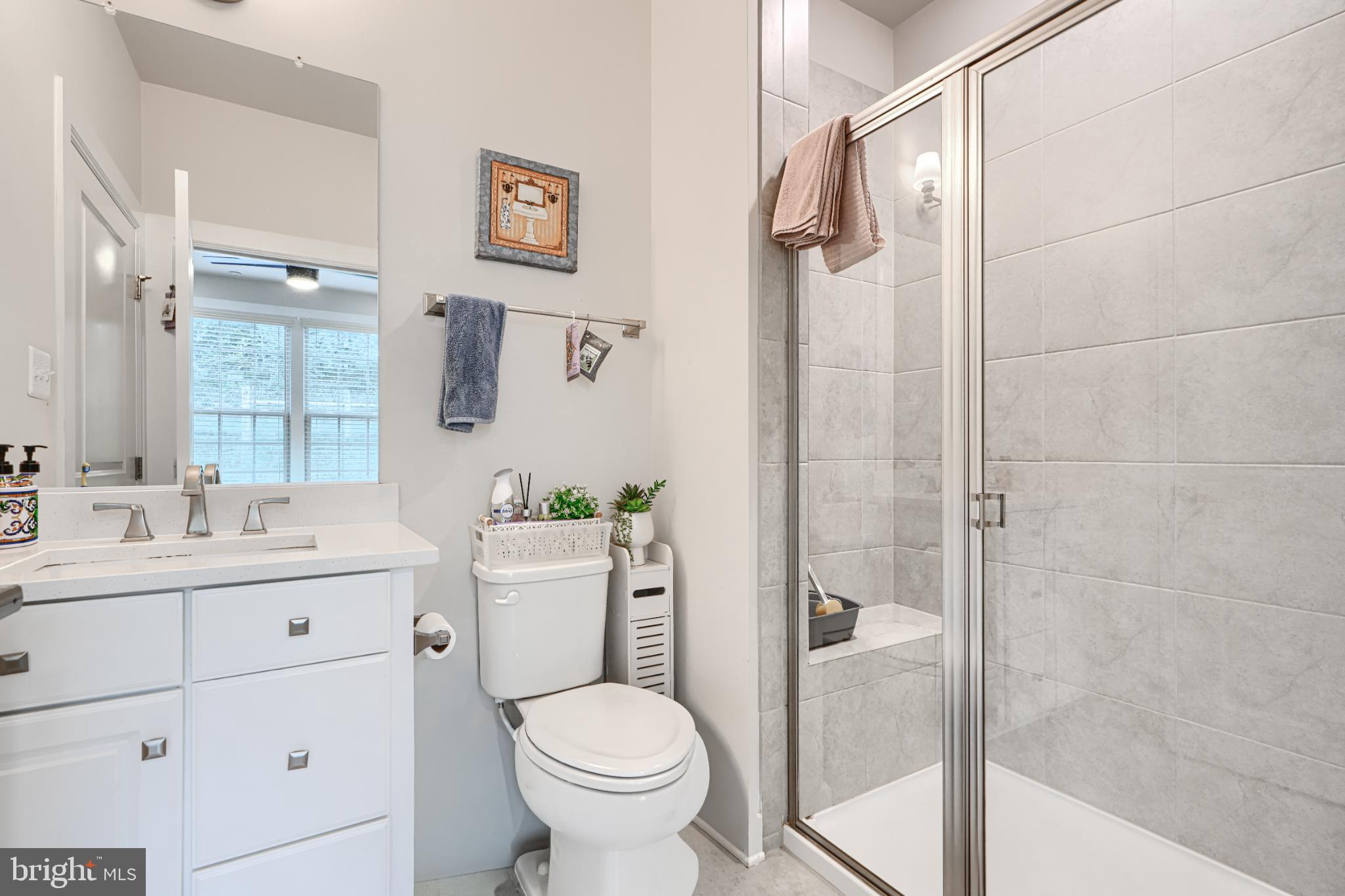 WOODRIDGE AT LAKE LINGANORE - Residential Lease