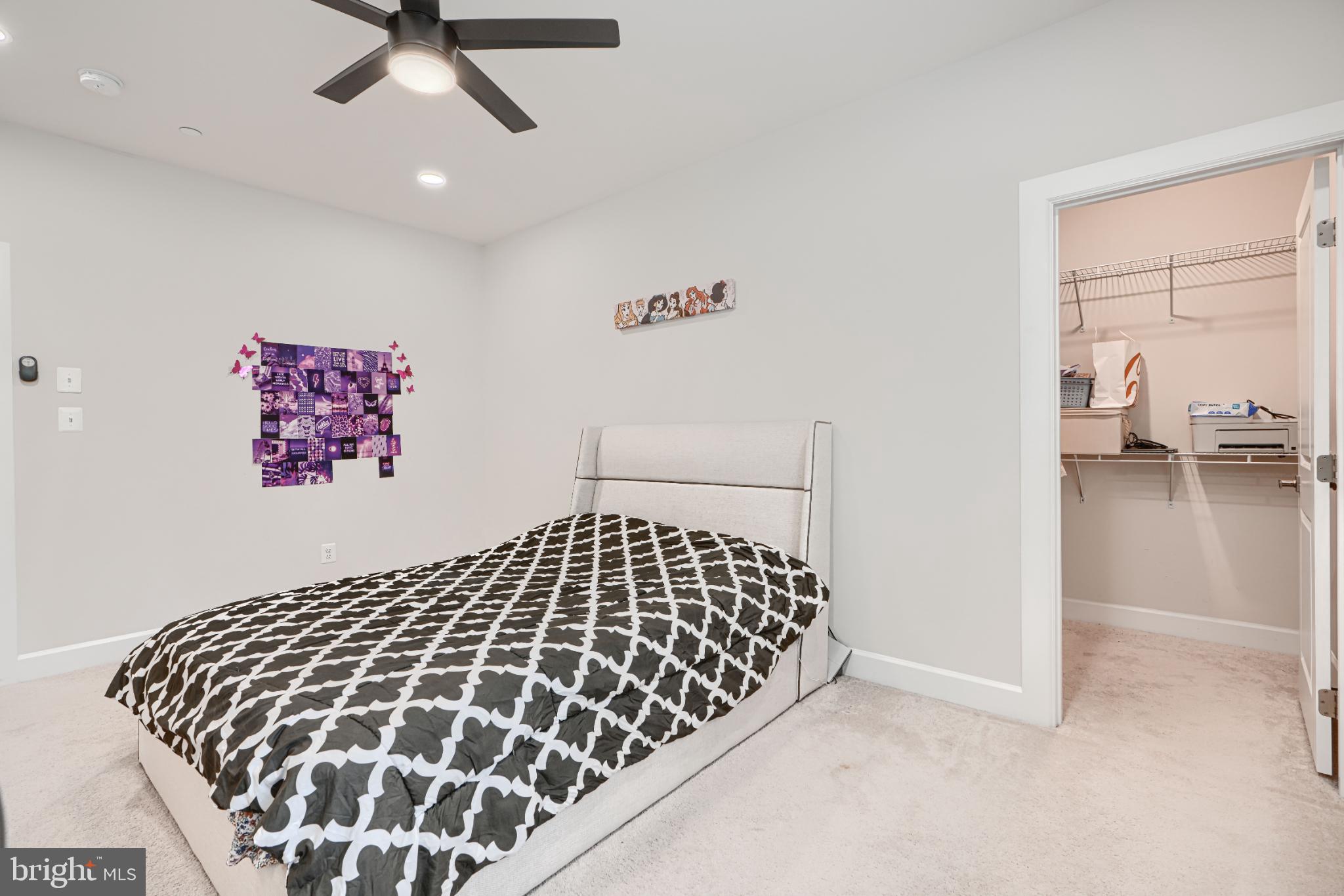 WOODRIDGE AT LAKE LINGANORE - Residential Lease