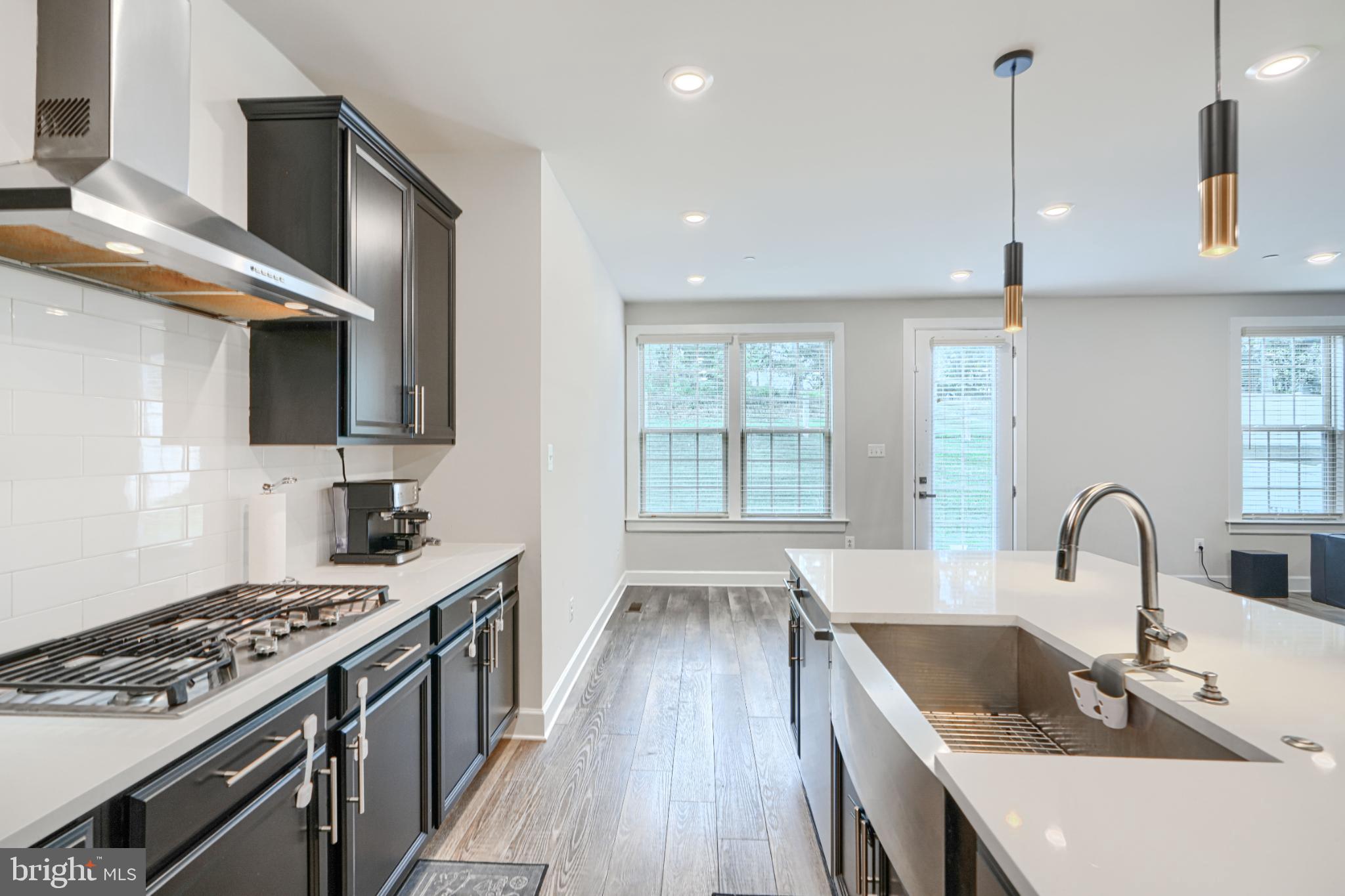 WOODRIDGE AT LAKE LINGANORE - Residential Lease