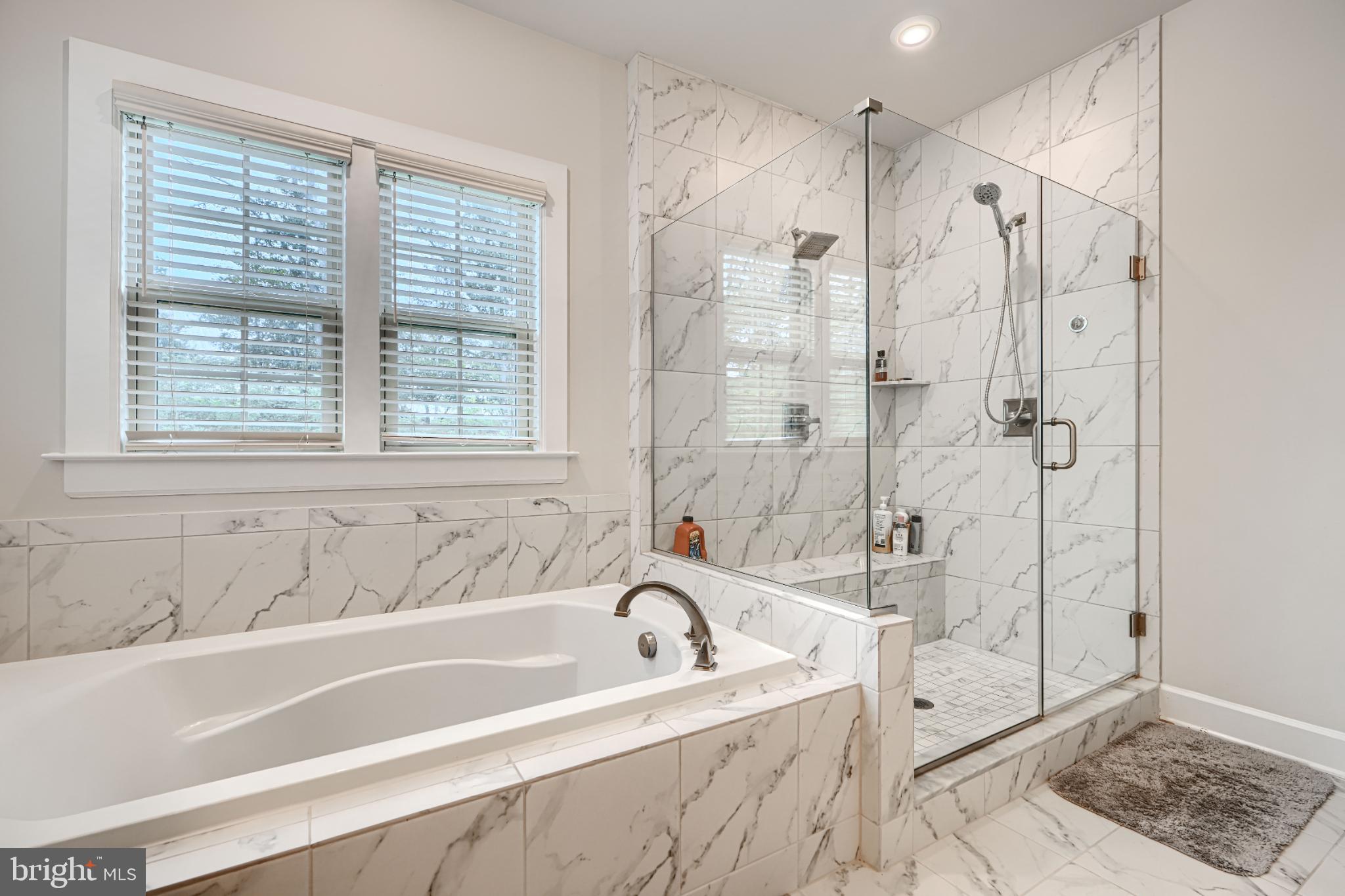 WOODRIDGE AT LAKE LINGANORE - Residential Lease