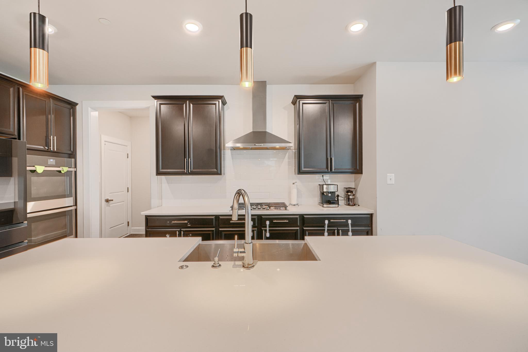 WOODRIDGE AT LAKE LINGANORE - Residential Lease