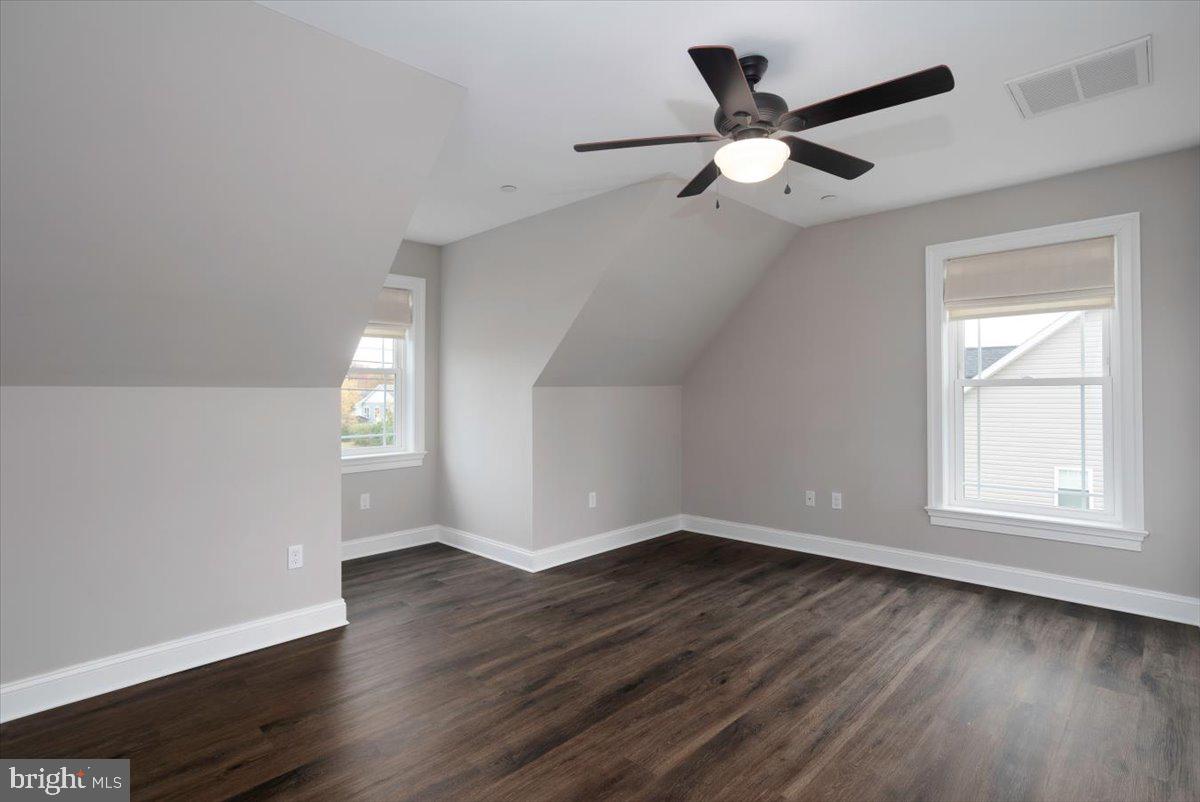 THE CROSSINGS AT EAST NEW MARKET - Residential