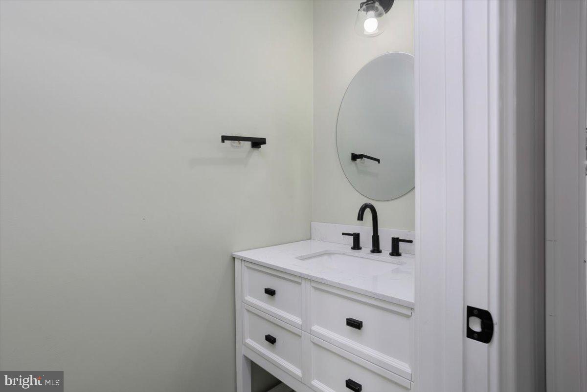 THE CROSSINGS AT EAST NEW MARKET - Residential