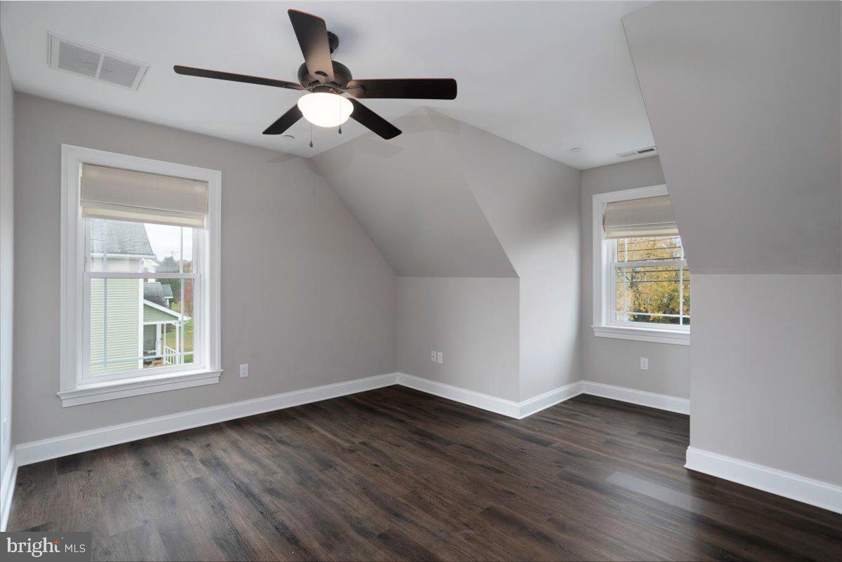 THE CROSSINGS AT EAST NEW MARKET - Residential