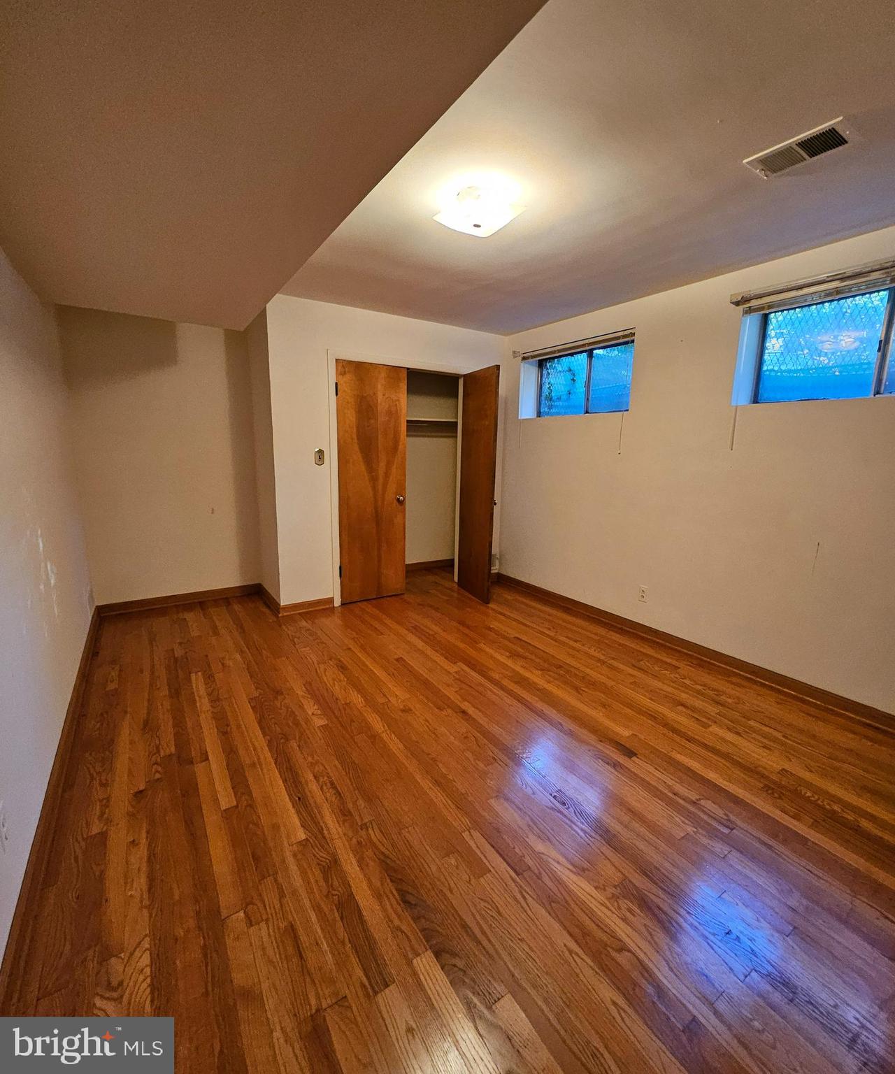 KENWOOD PARK - Residential