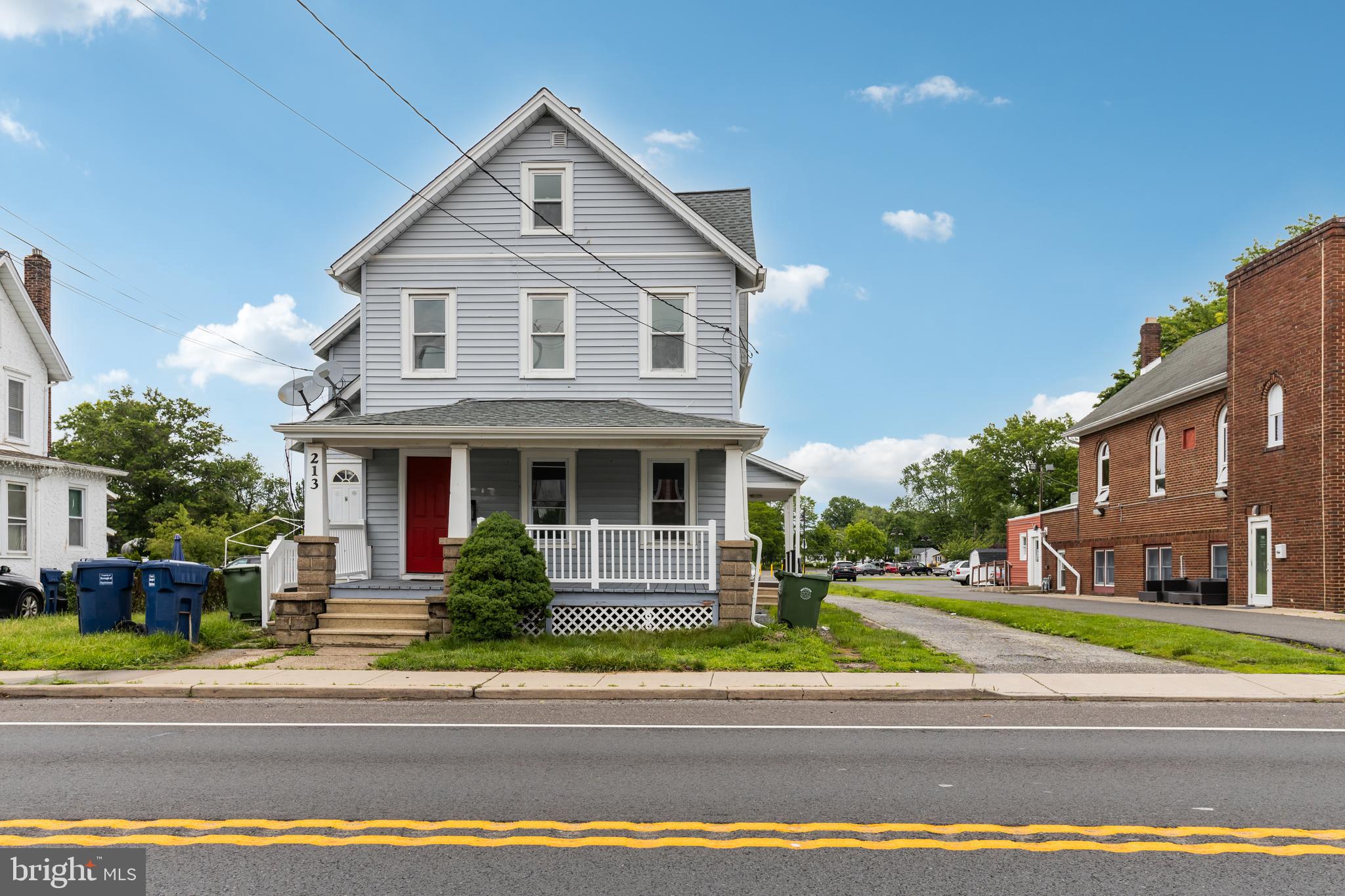 213 FRANKLIN STREET