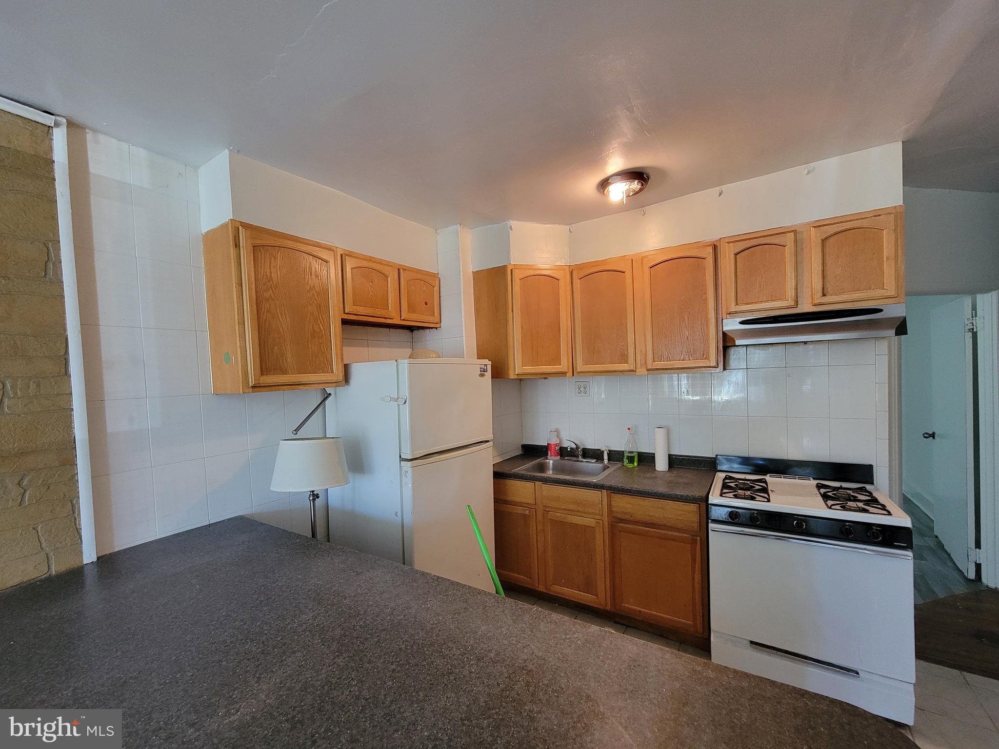 MAYFAIR (WEST) - Residential Income