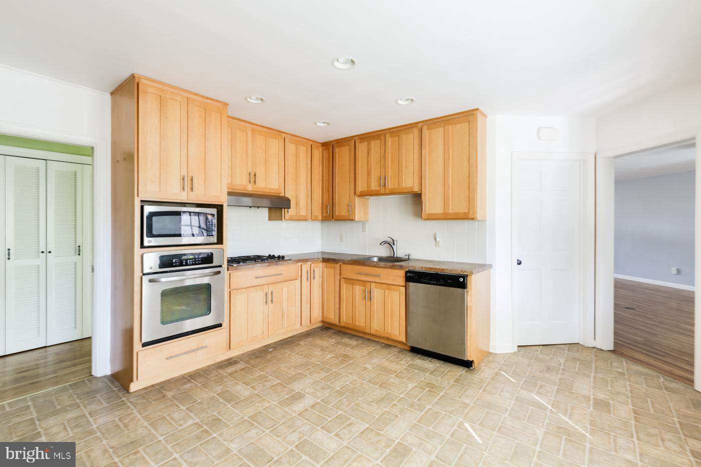 ALLENWOOD - Residential