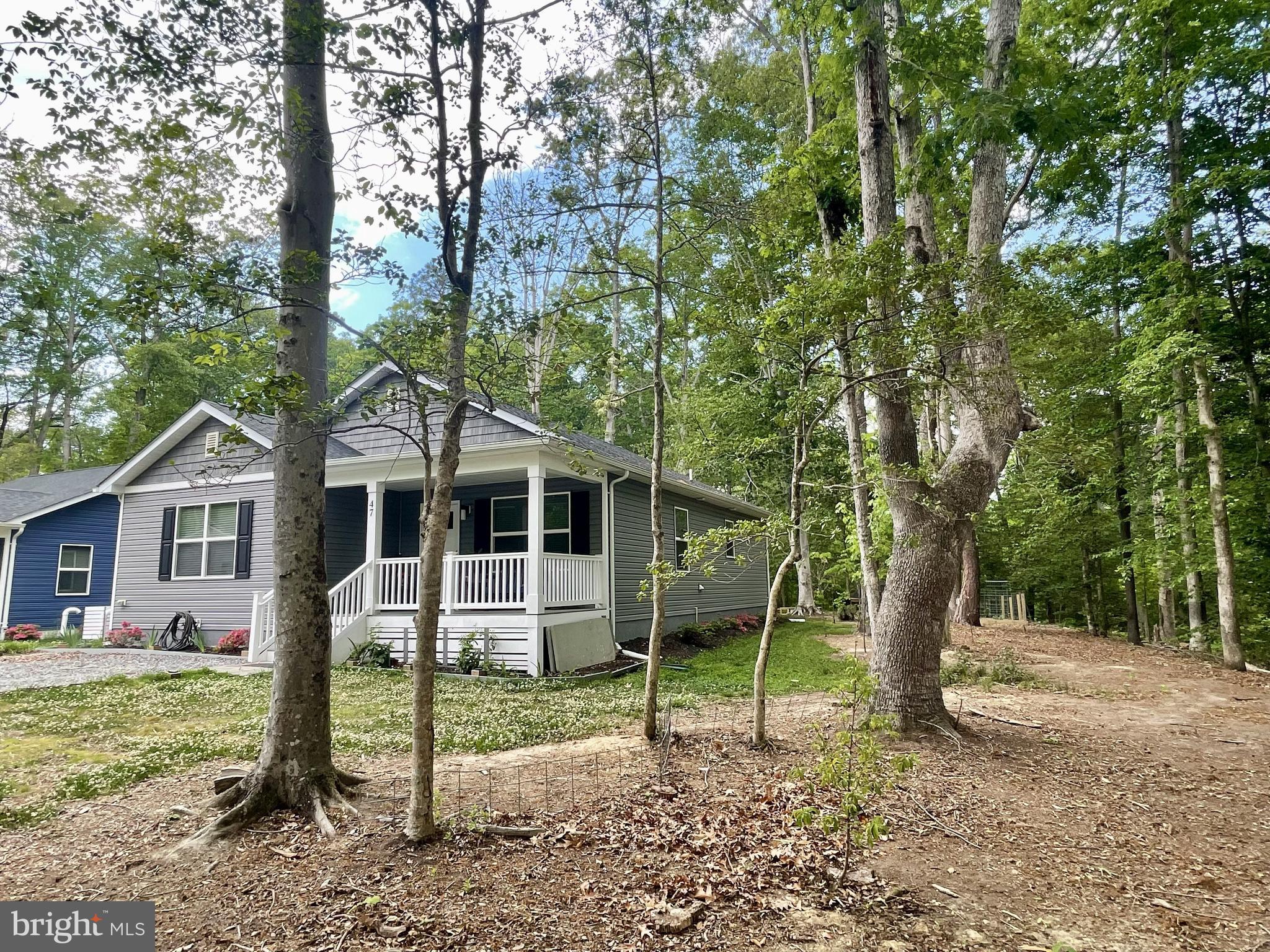 47 MAGNOLIA BLVD (FORMER CEDAR LANE)