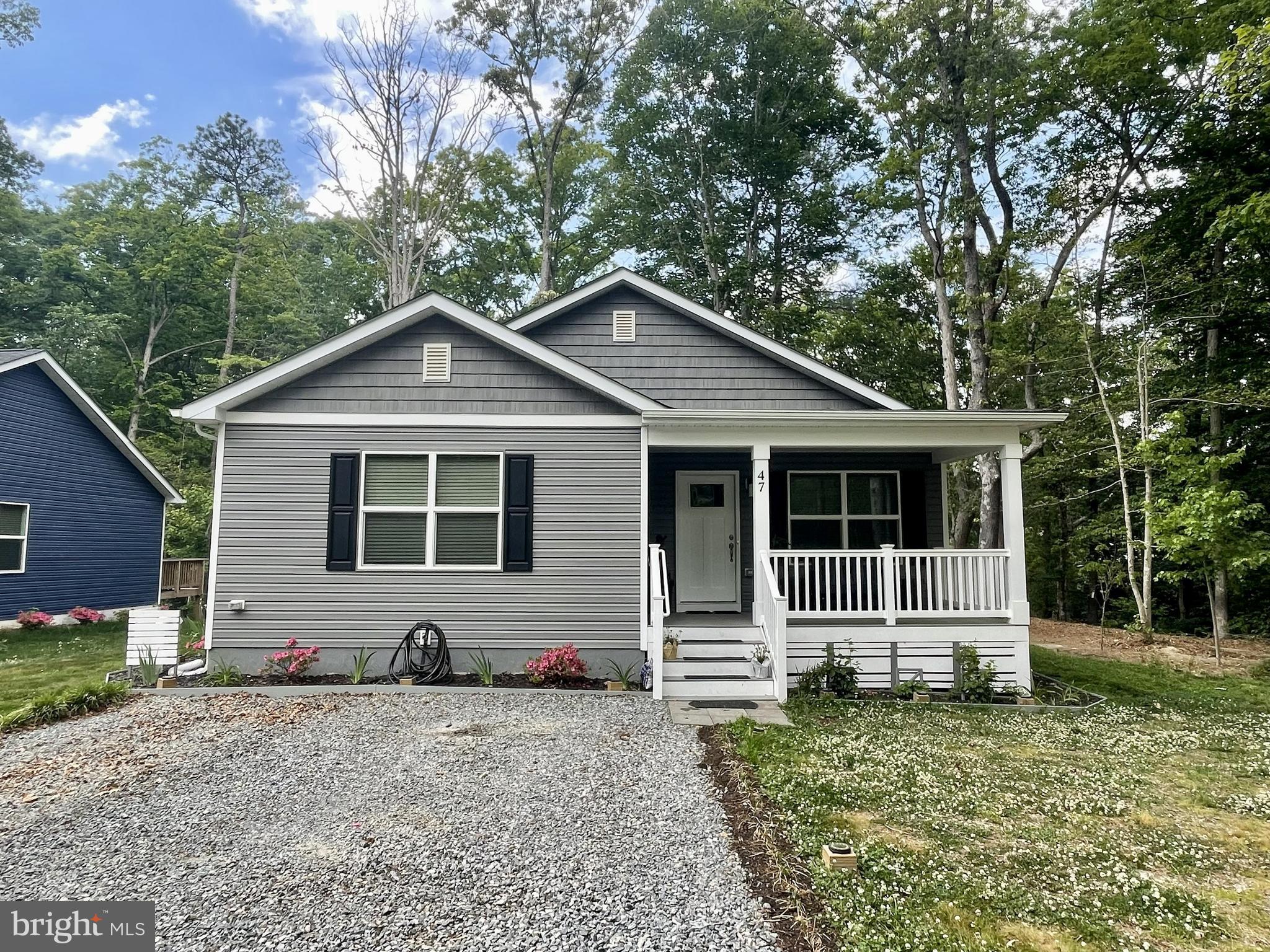 47 MAGNOLIA BLVD (FORMER CEDAR LANE)
