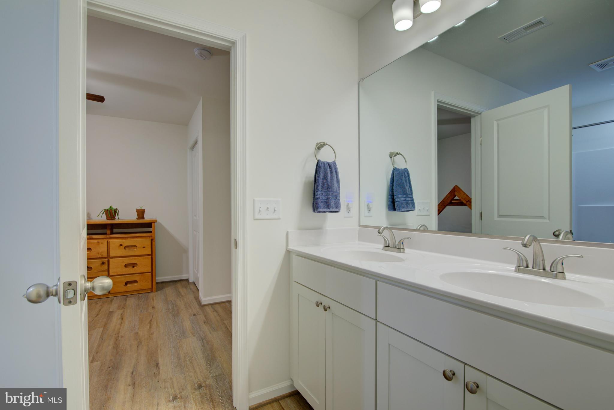PLACID BAY ESTATES - Residential