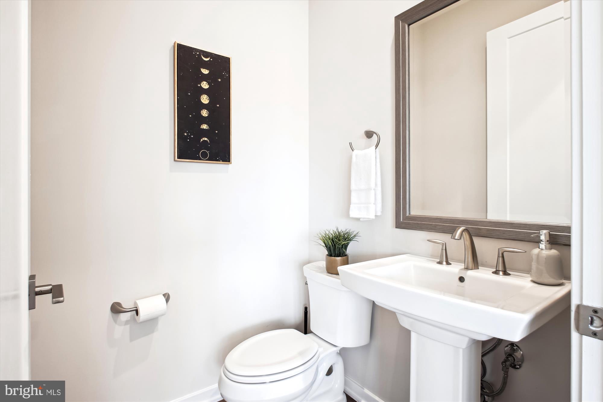 UNION PARK AT MCLEAN - Residential