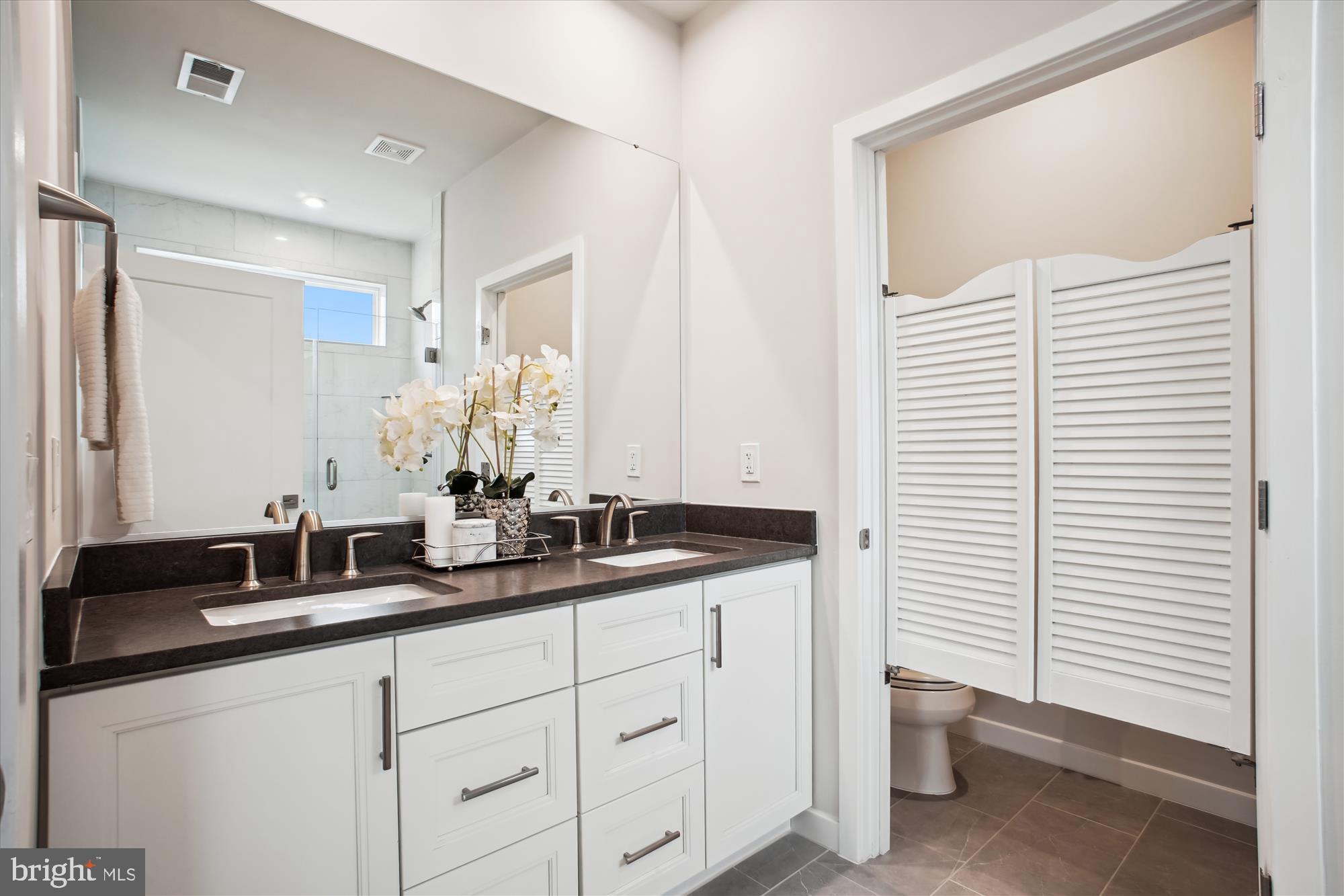 UNION PARK AT MCLEAN - Residential