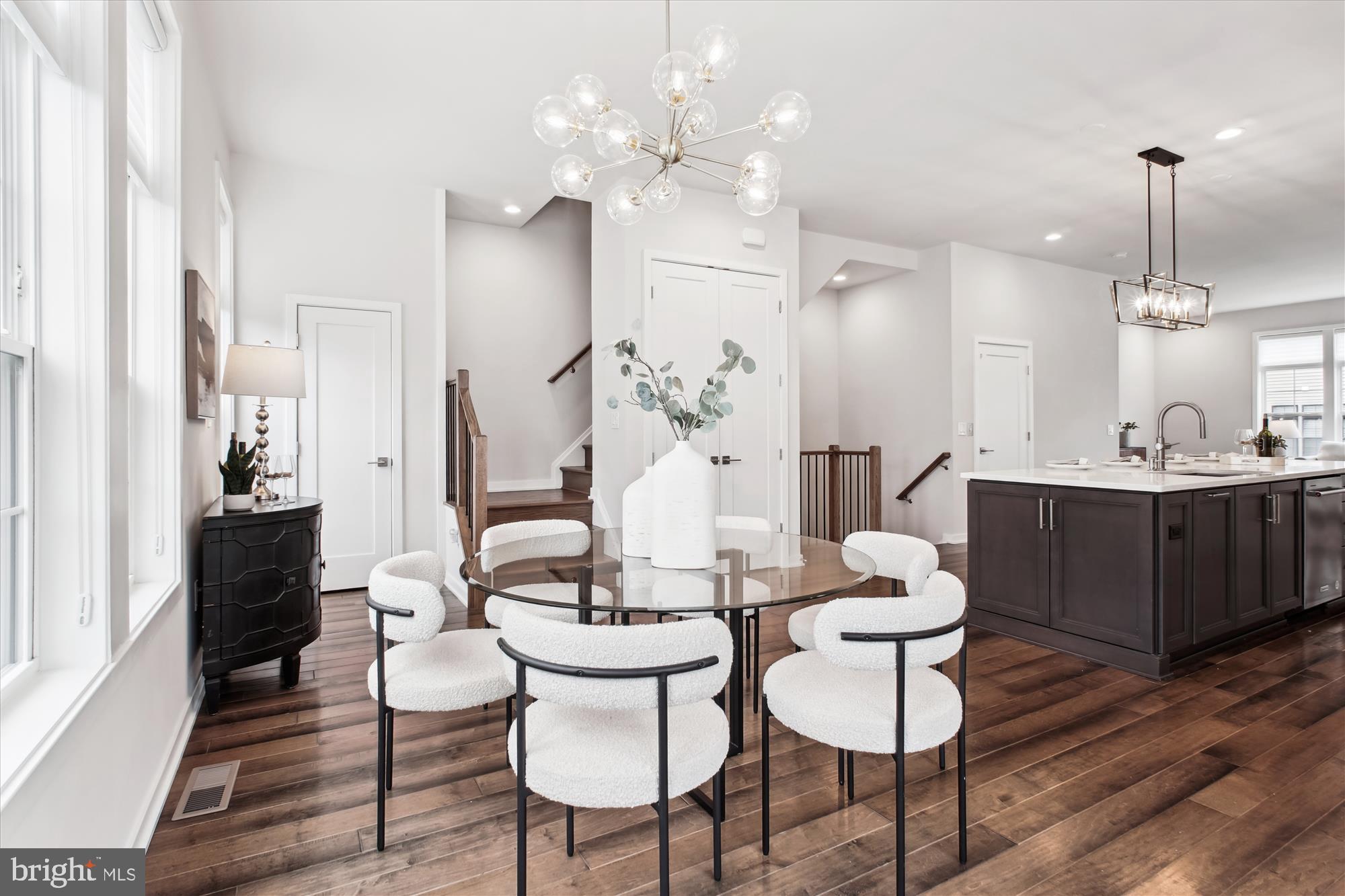 UNION PARK AT MCLEAN - Residential