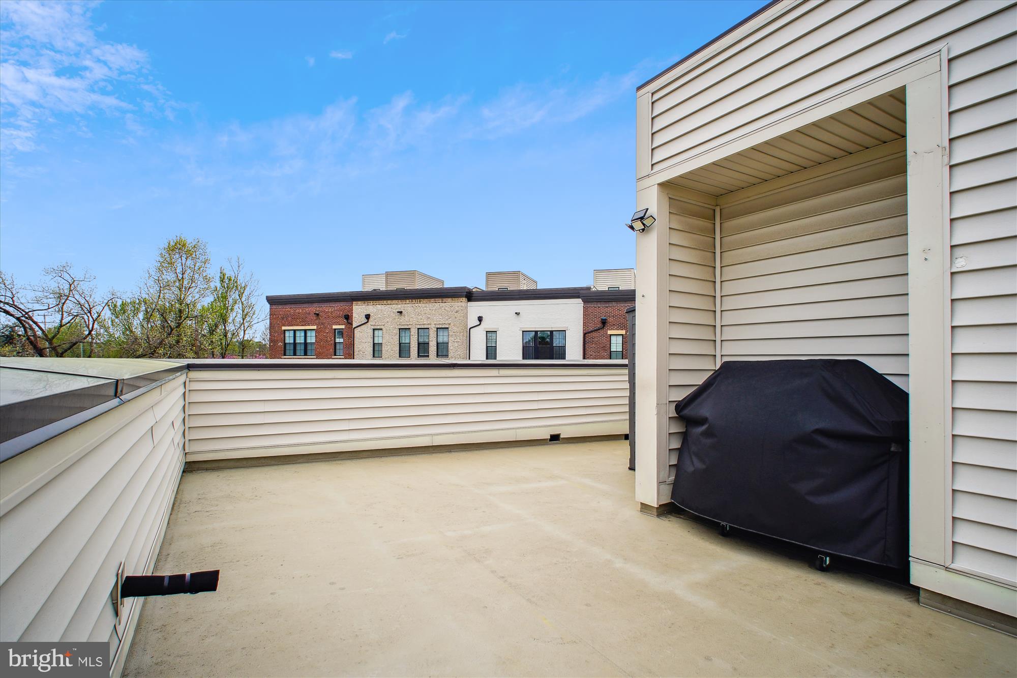 UNION PARK AT MCLEAN - Residential