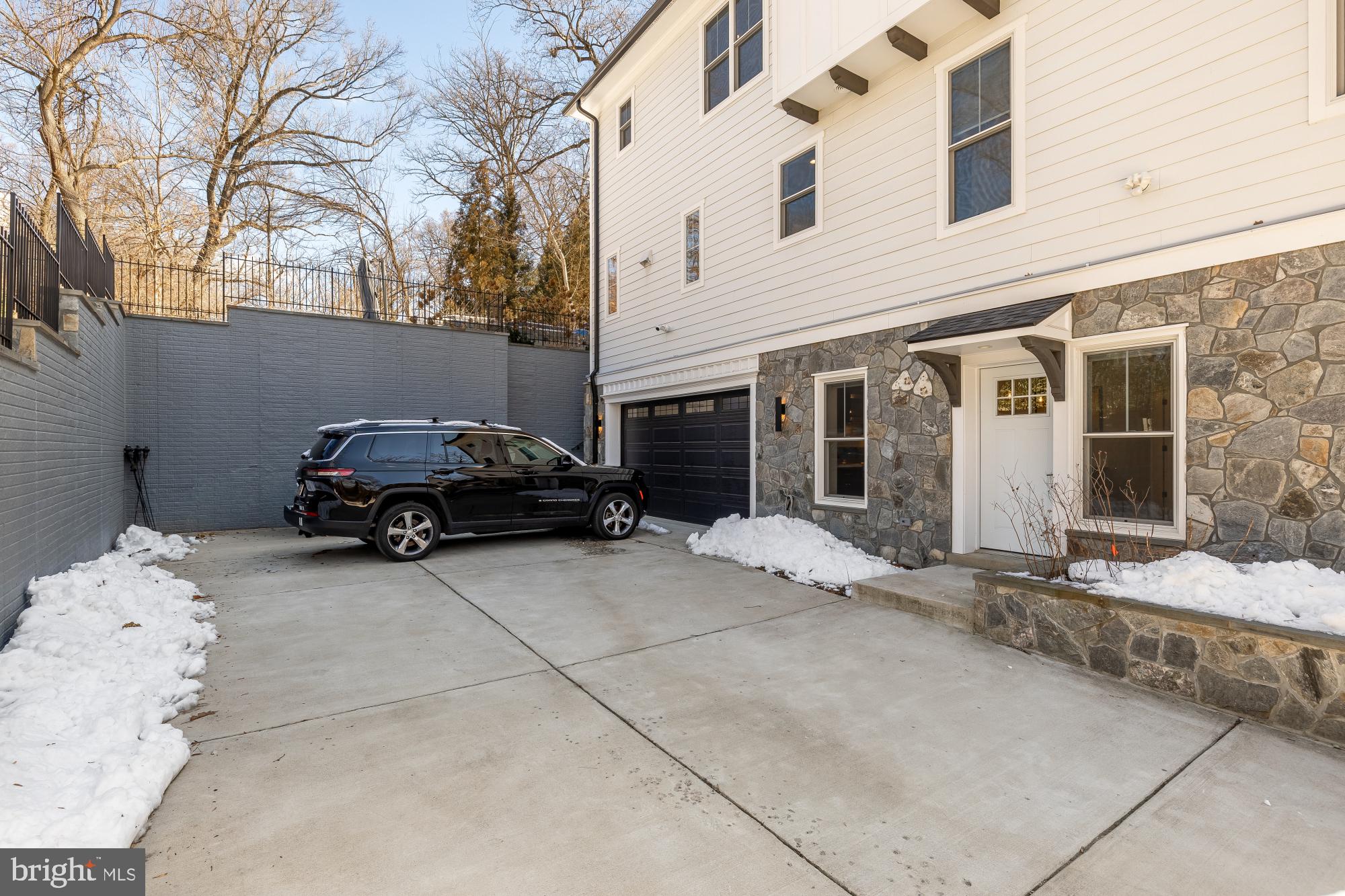 SLIGO PARK HILLS - Residential