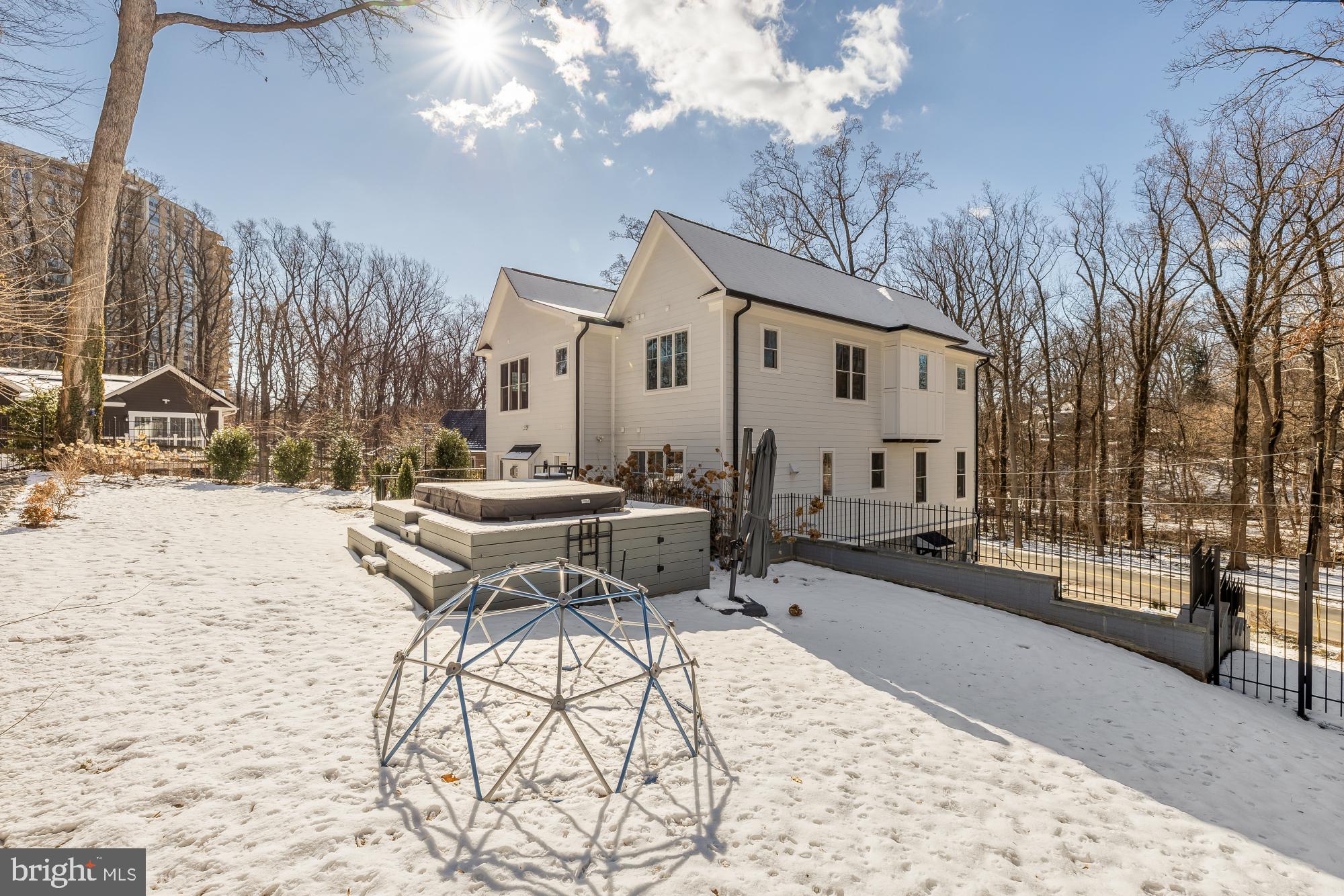 SLIGO PARK HILLS - Residential