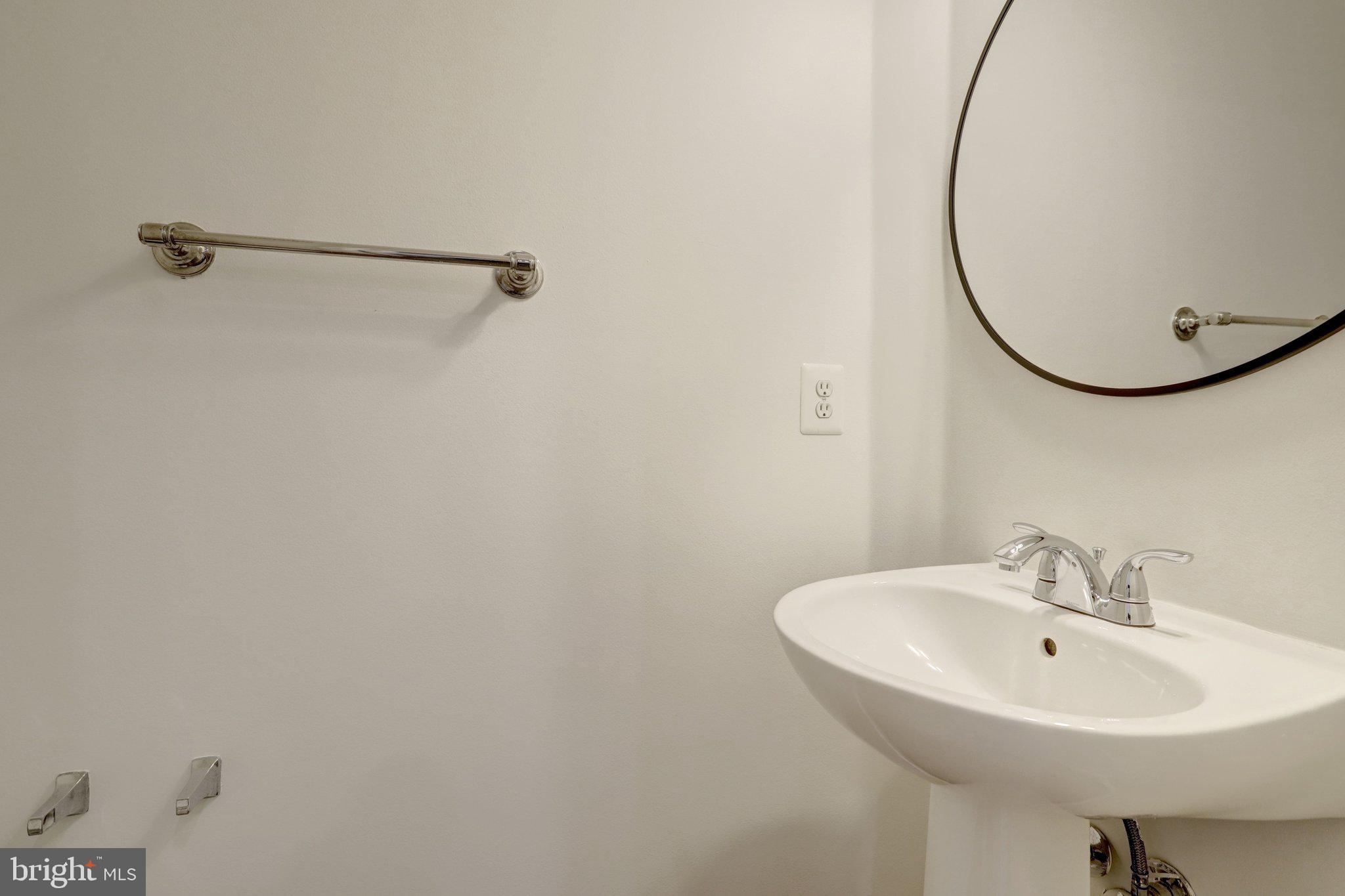 KINGSTOWNE - Residential