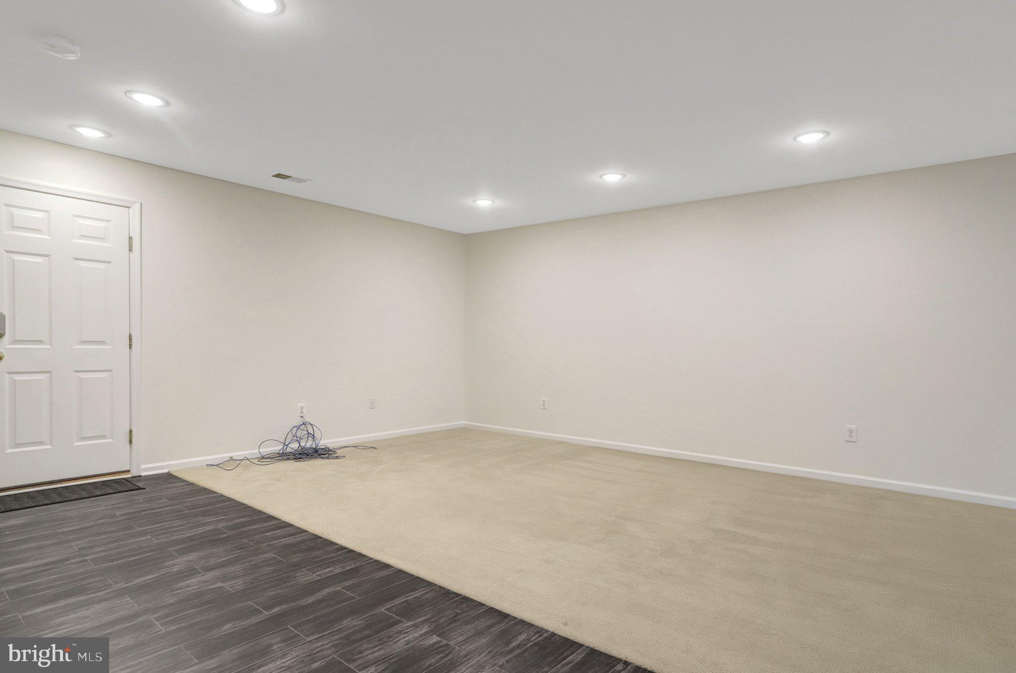 KINGSTOWNE - Residential