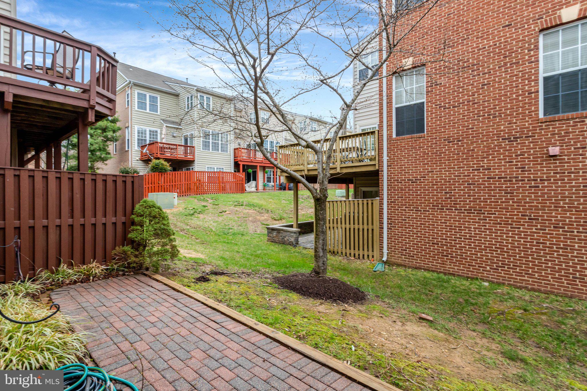 KINGSTOWNE - Residential