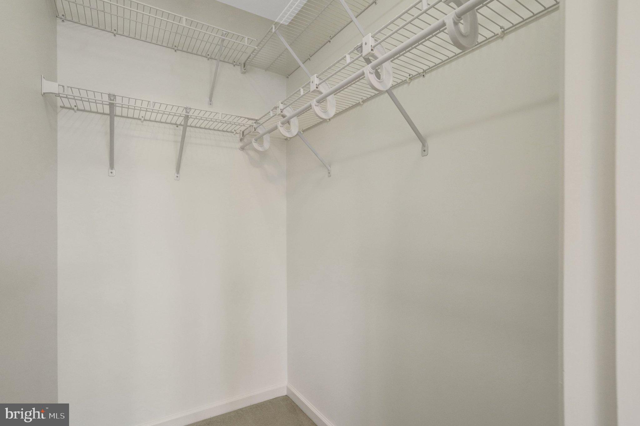 KINGSTOWNE - Residential