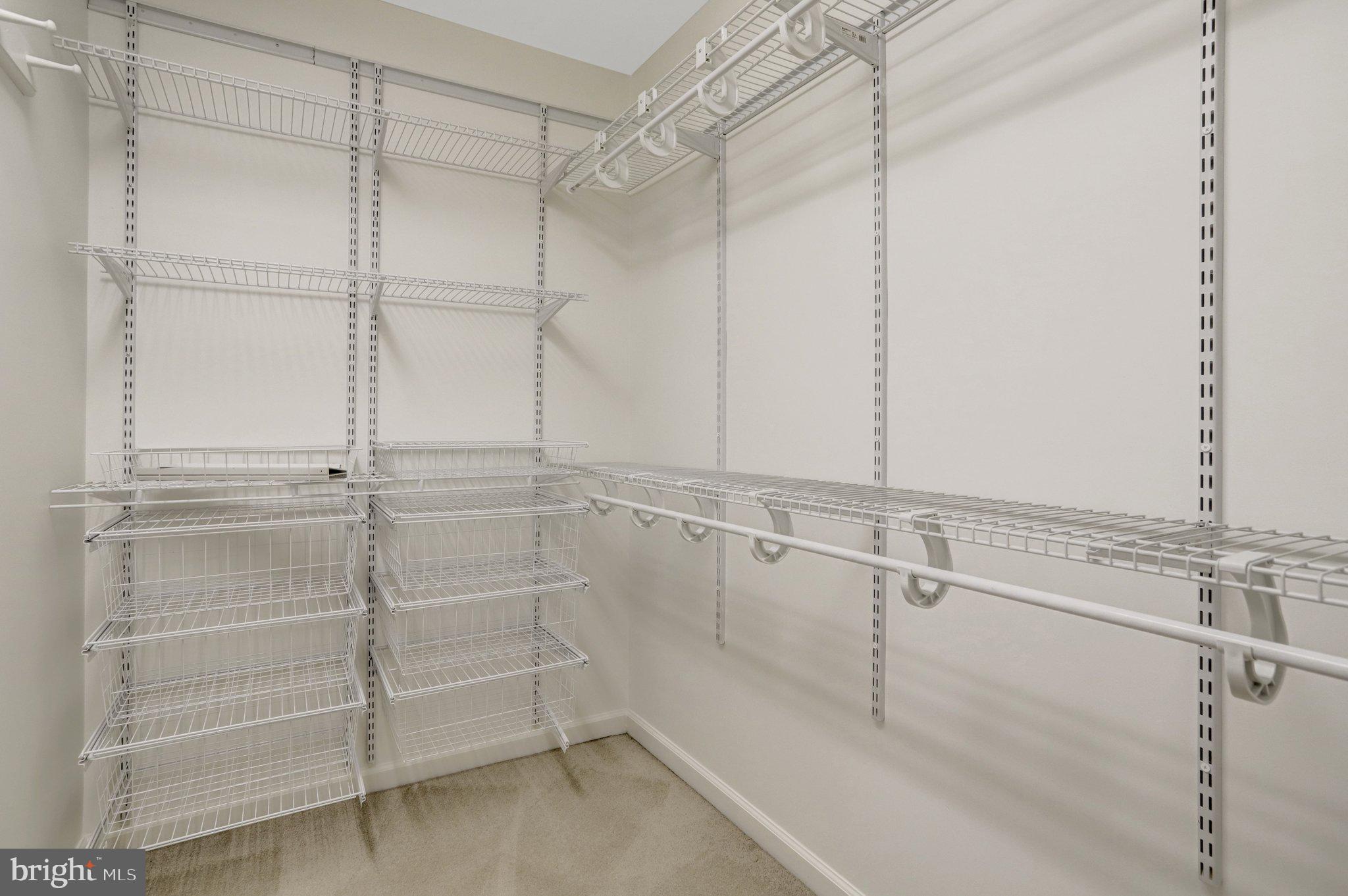 KINGSTOWNE - Residential