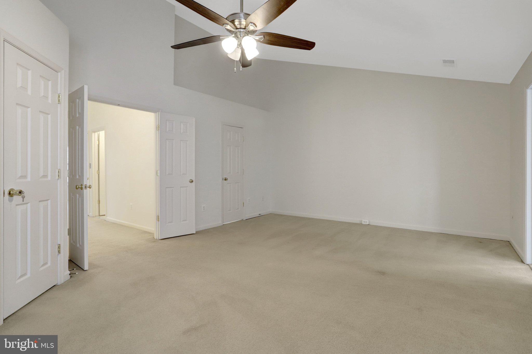 KINGSTOWNE - Residential