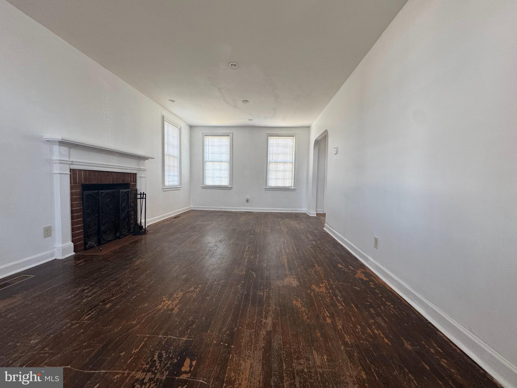 SHAWNEE - Residential Lease