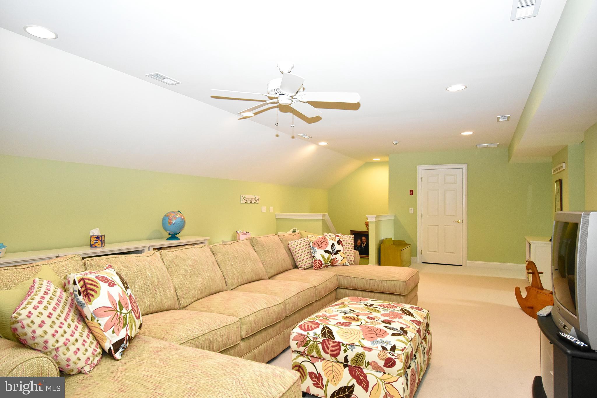 DELANCEY COURT - Residential