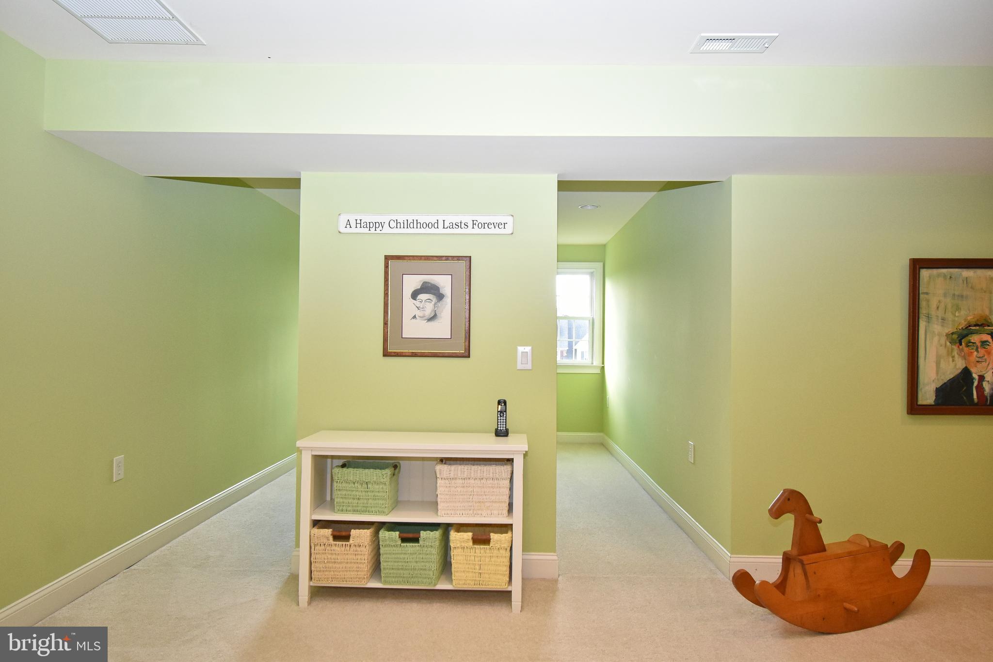 DELANCEY COURT - Residential