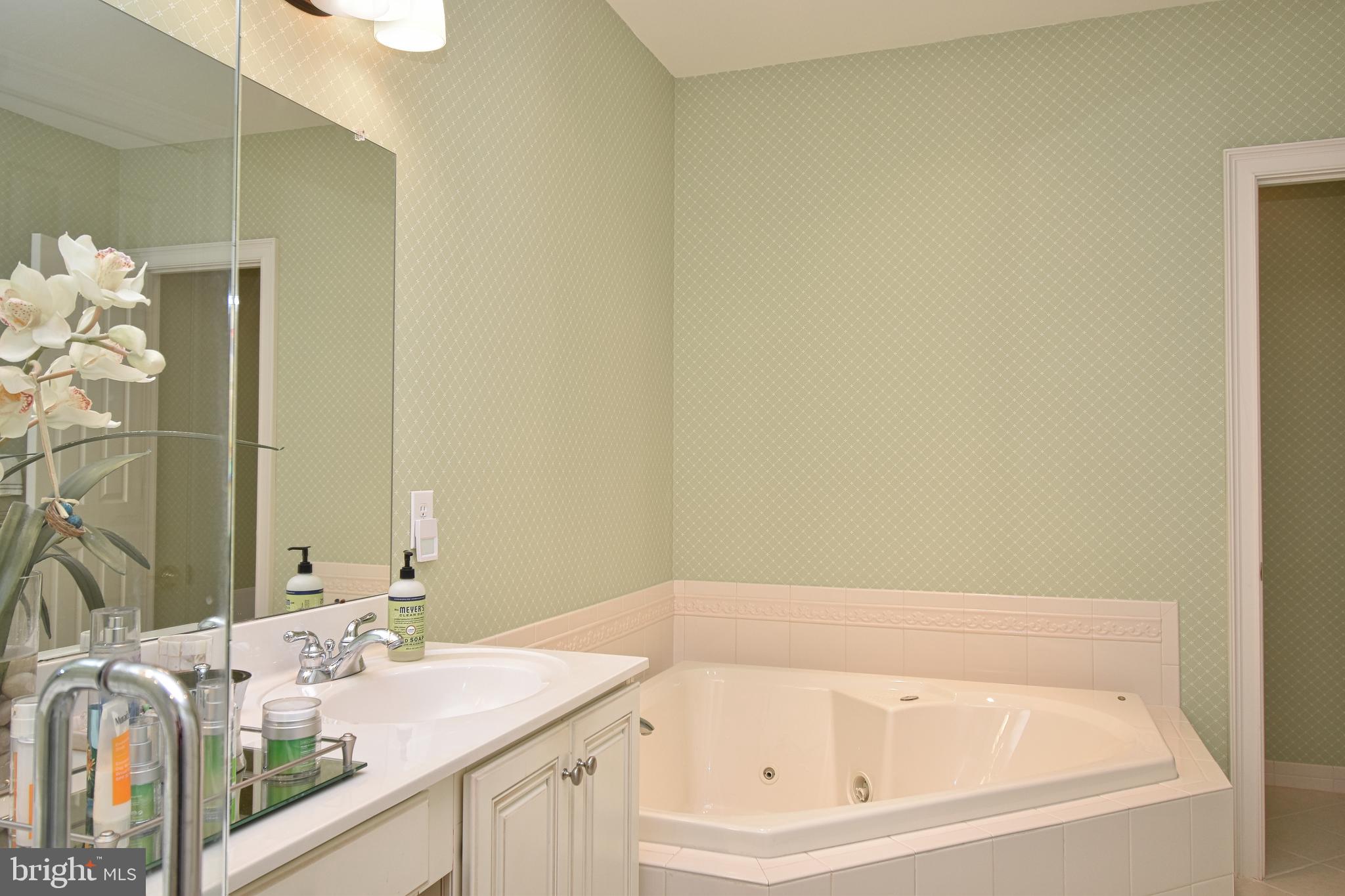 DELANCEY COURT - Residential