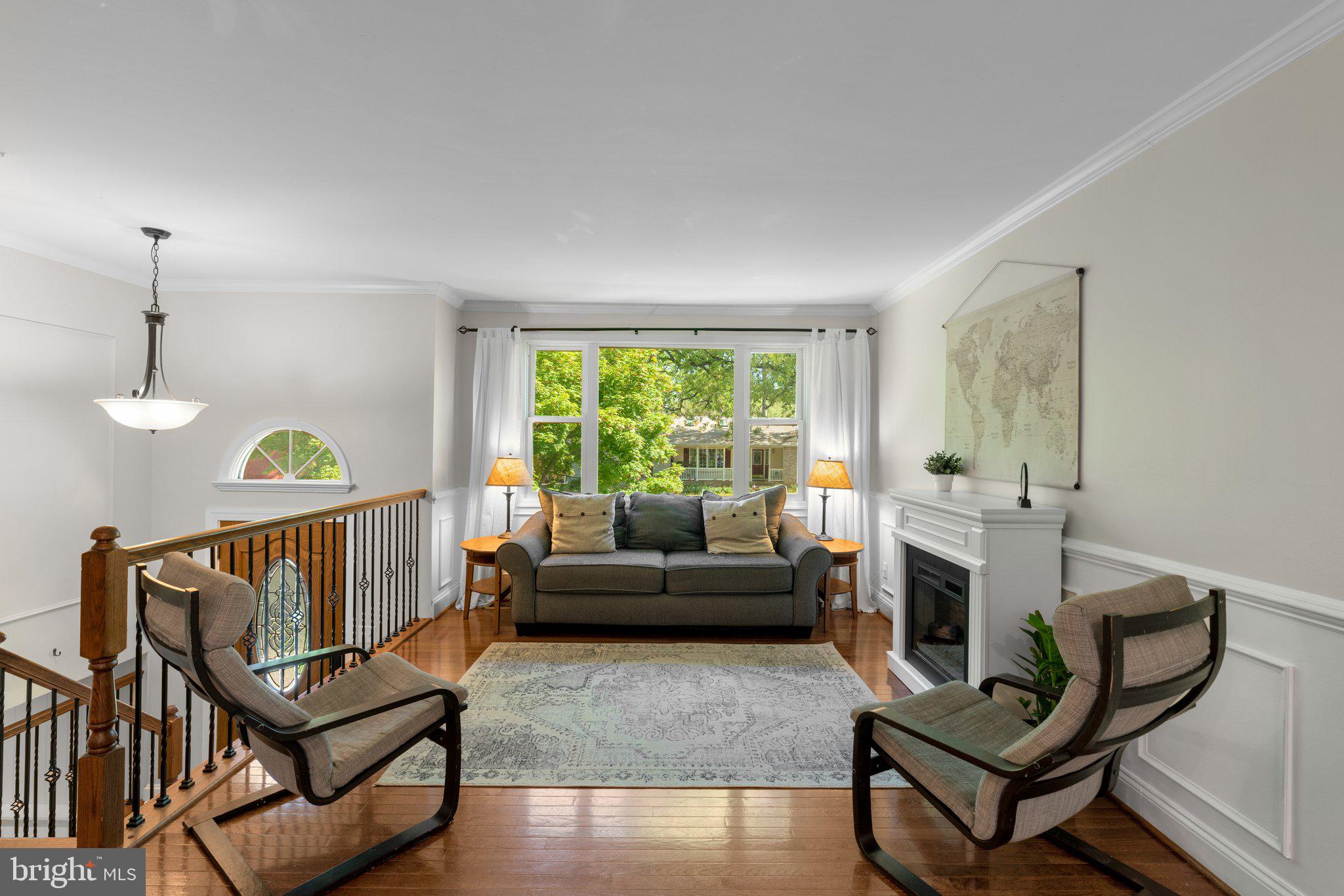 61 DIVIDING CREEK COURT