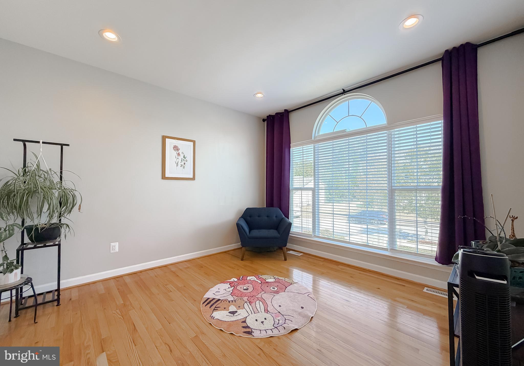 THE WOODS AT MYRTLE POINT - Residential