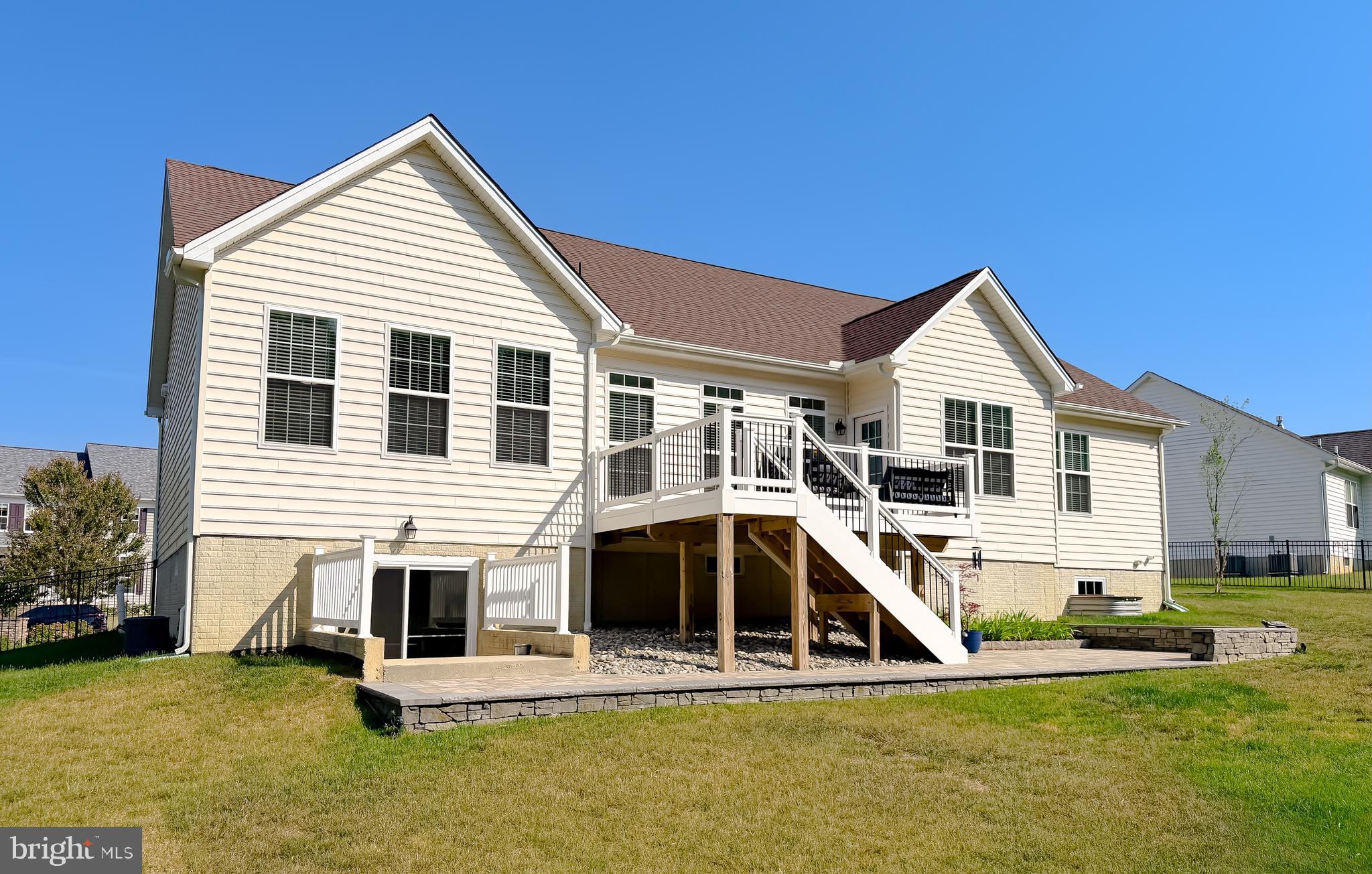 THE WOODS AT MYRTLE POINT - Residential
